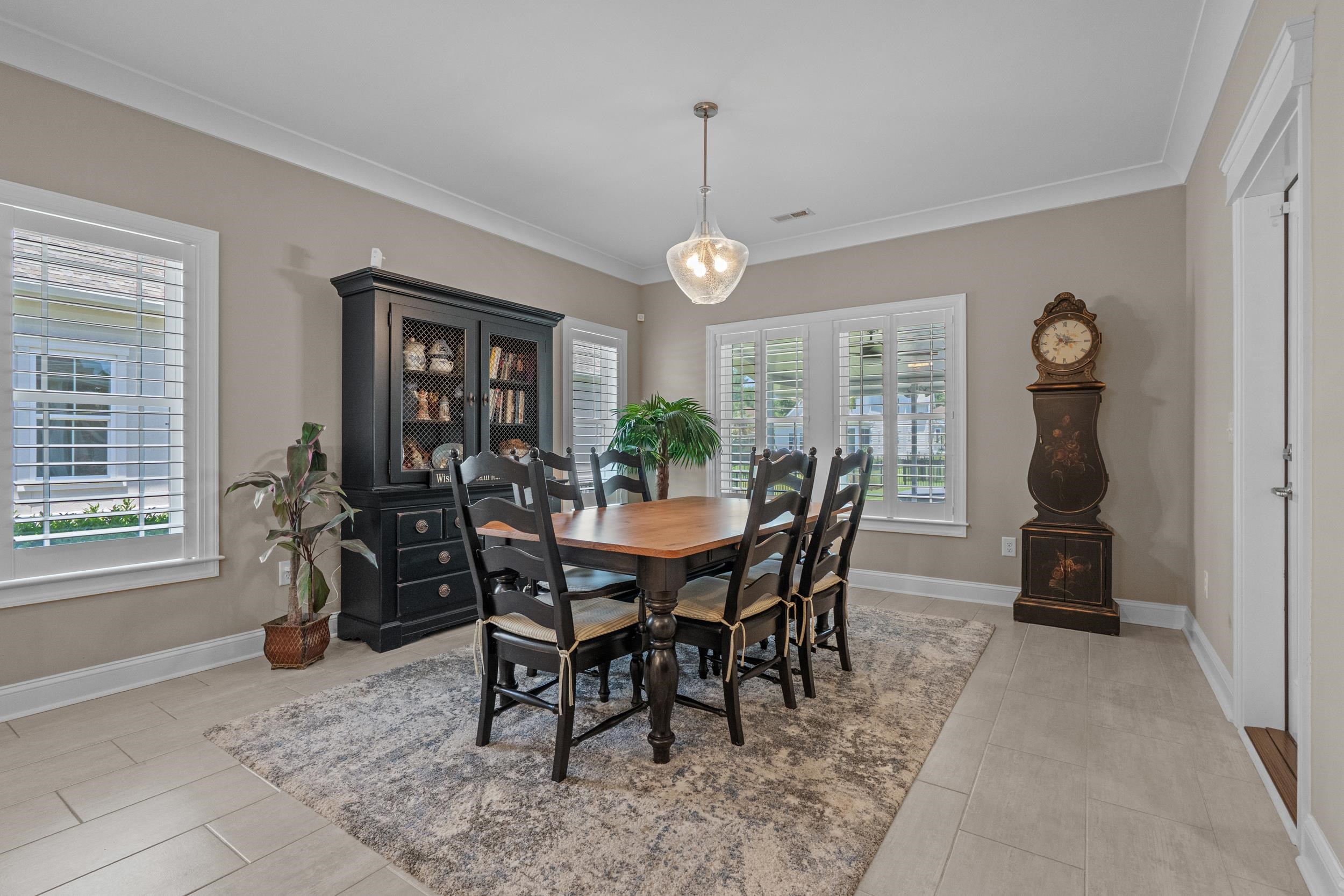 2100 Clematis Ct. Property Photo 18