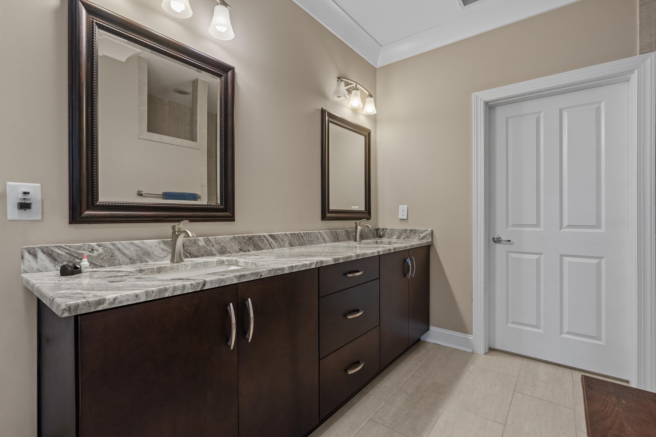 2100 Clematis Ct. Property Photo 23