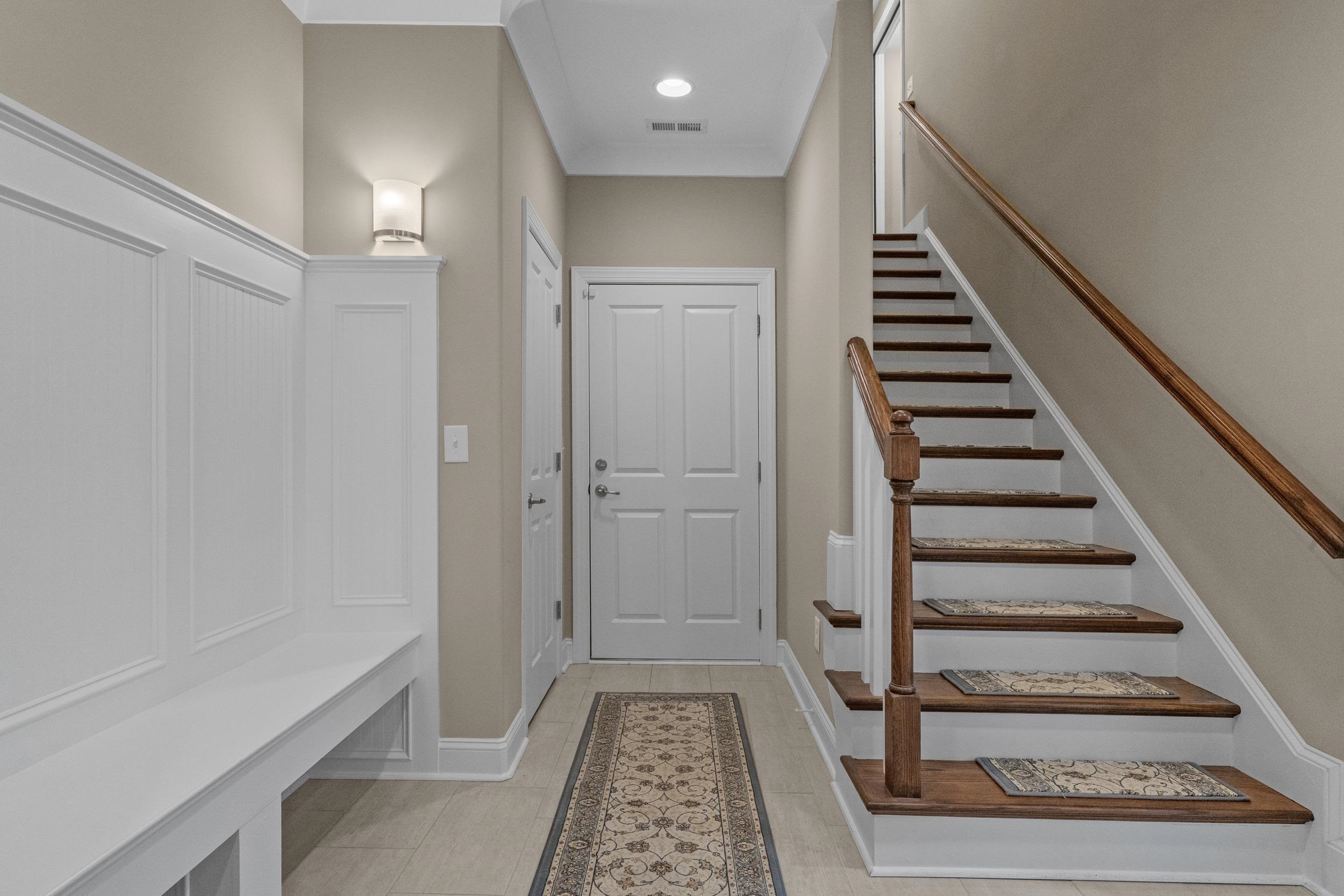 2100 Clematis Ct. Property Photo 29