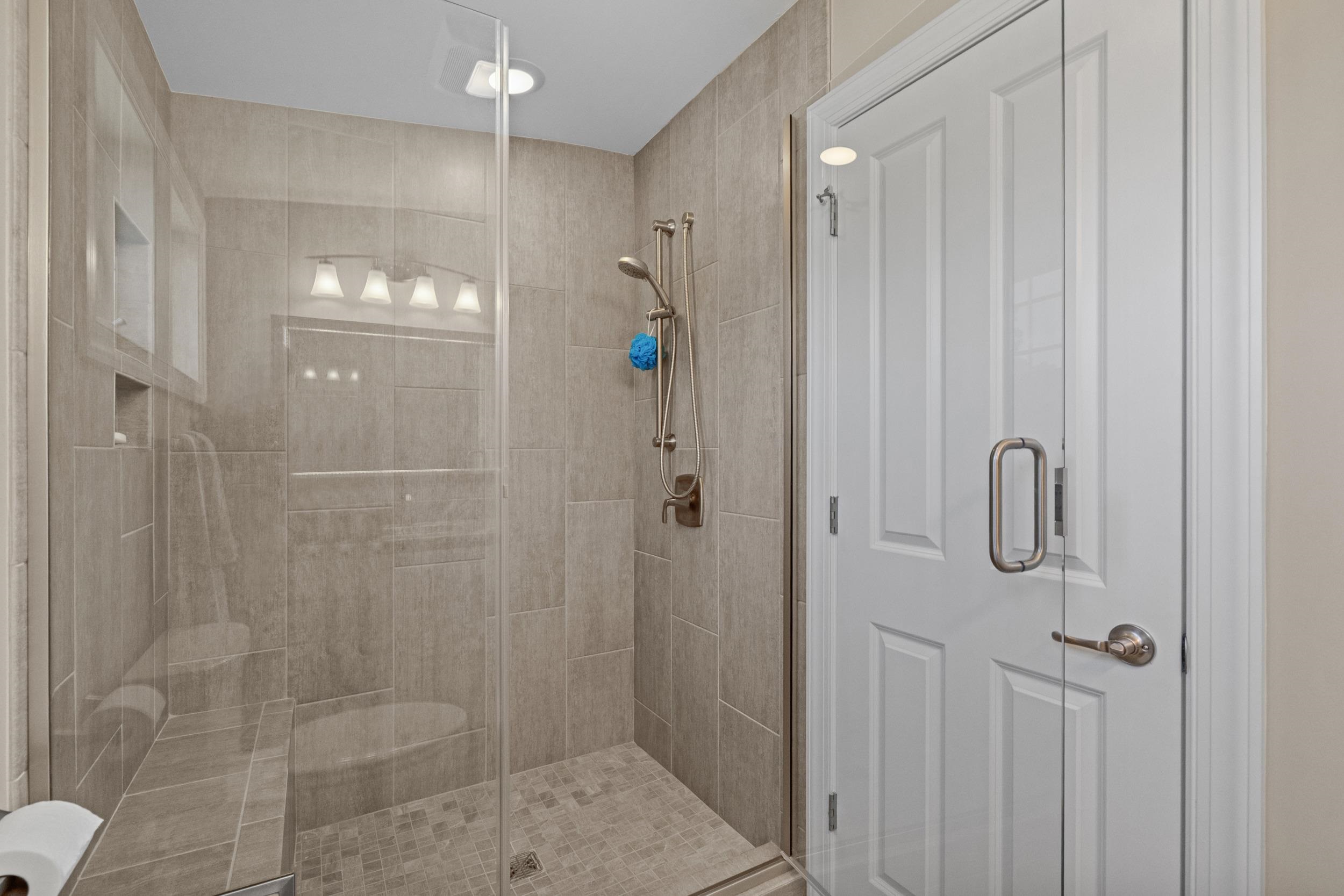 2100 Clematis Ct. Property Photo 33