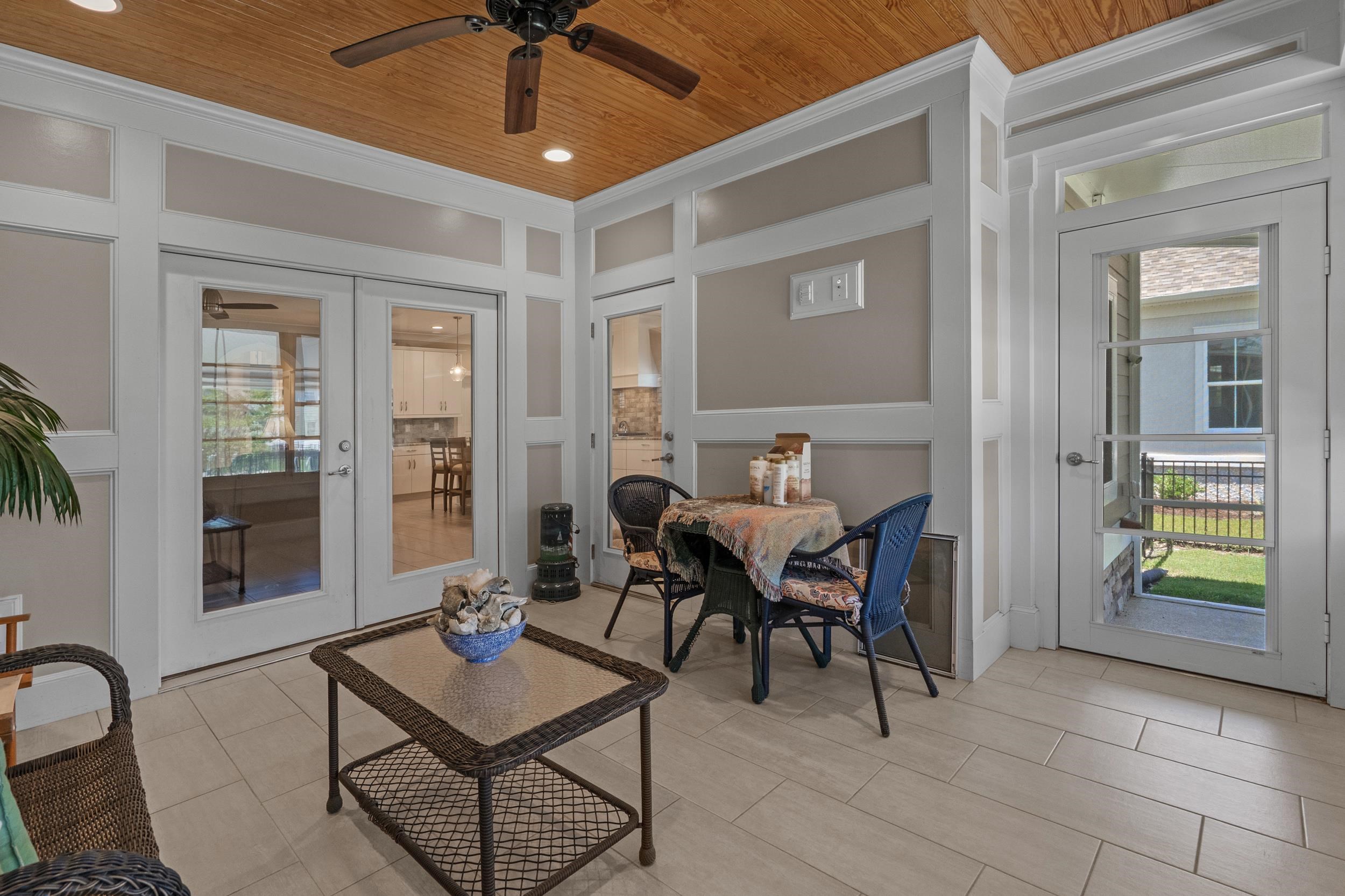 2100 Clematis Ct. Property Photo 40
