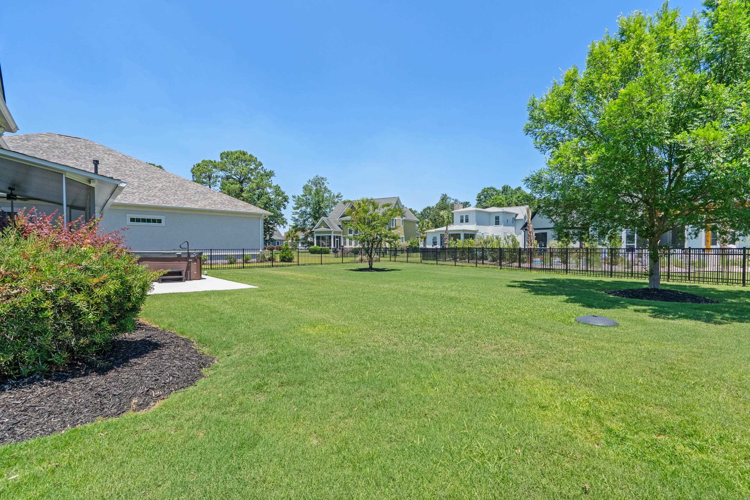 2100 Clematis Ct. Property Photo 45