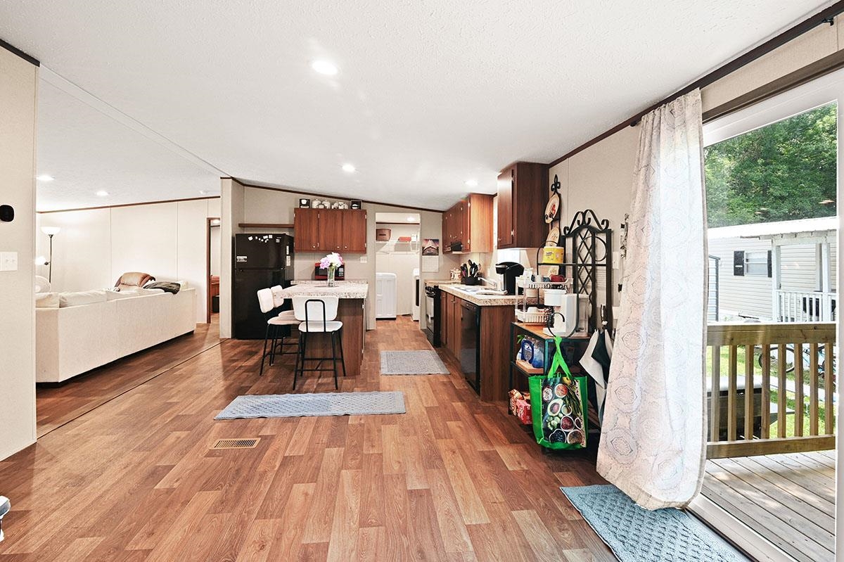 9221 Blue Wing Dr. Property Photo 18