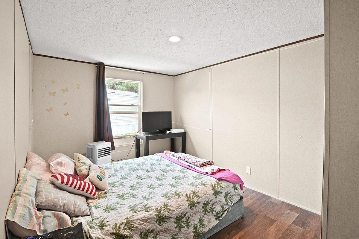 9221 Blue Wing Dr. Property Photo 30
