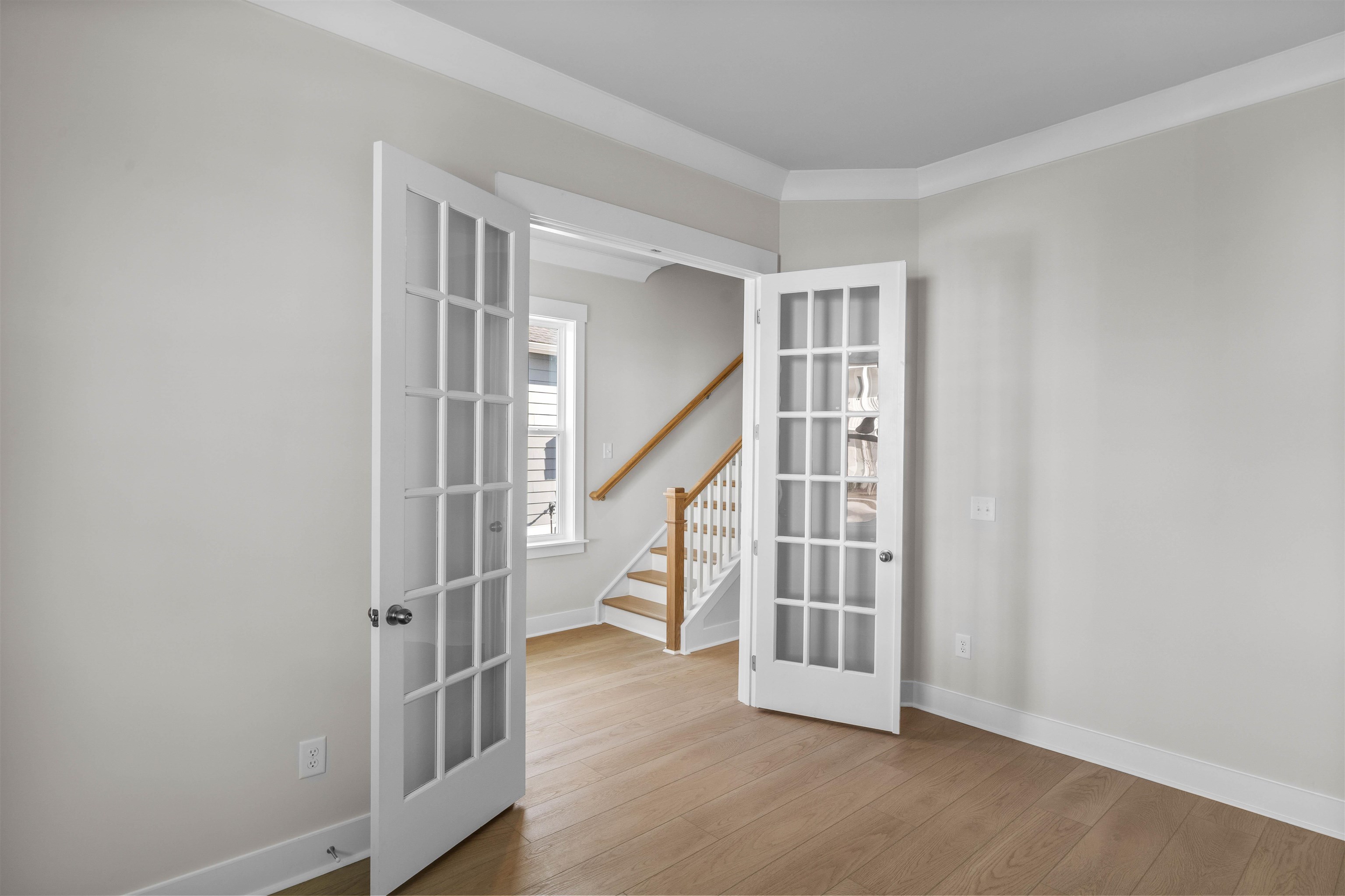 207 Atlantic Breeze St. Property Photo 9
