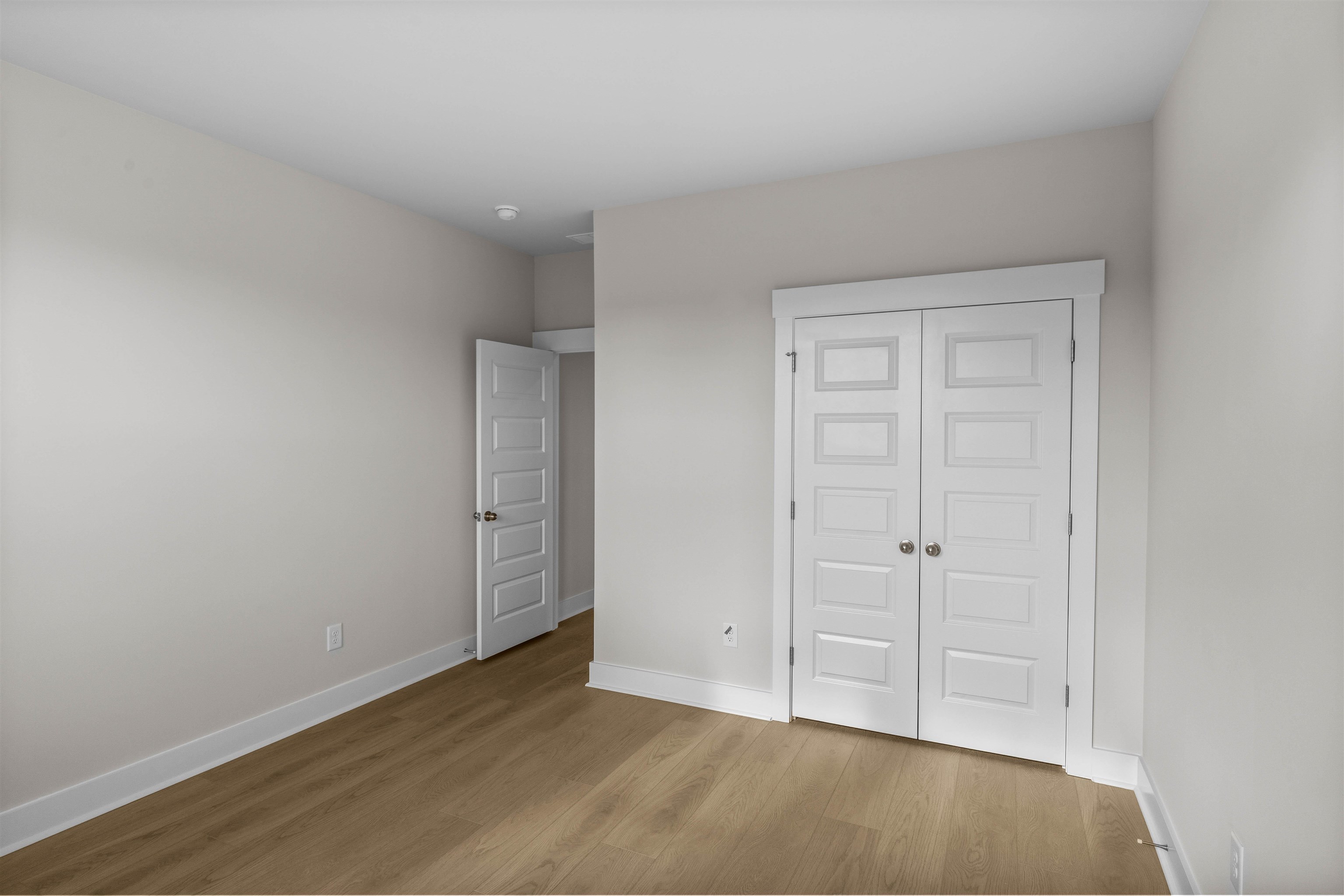 207 Atlantic Breeze St. Property Photo 11