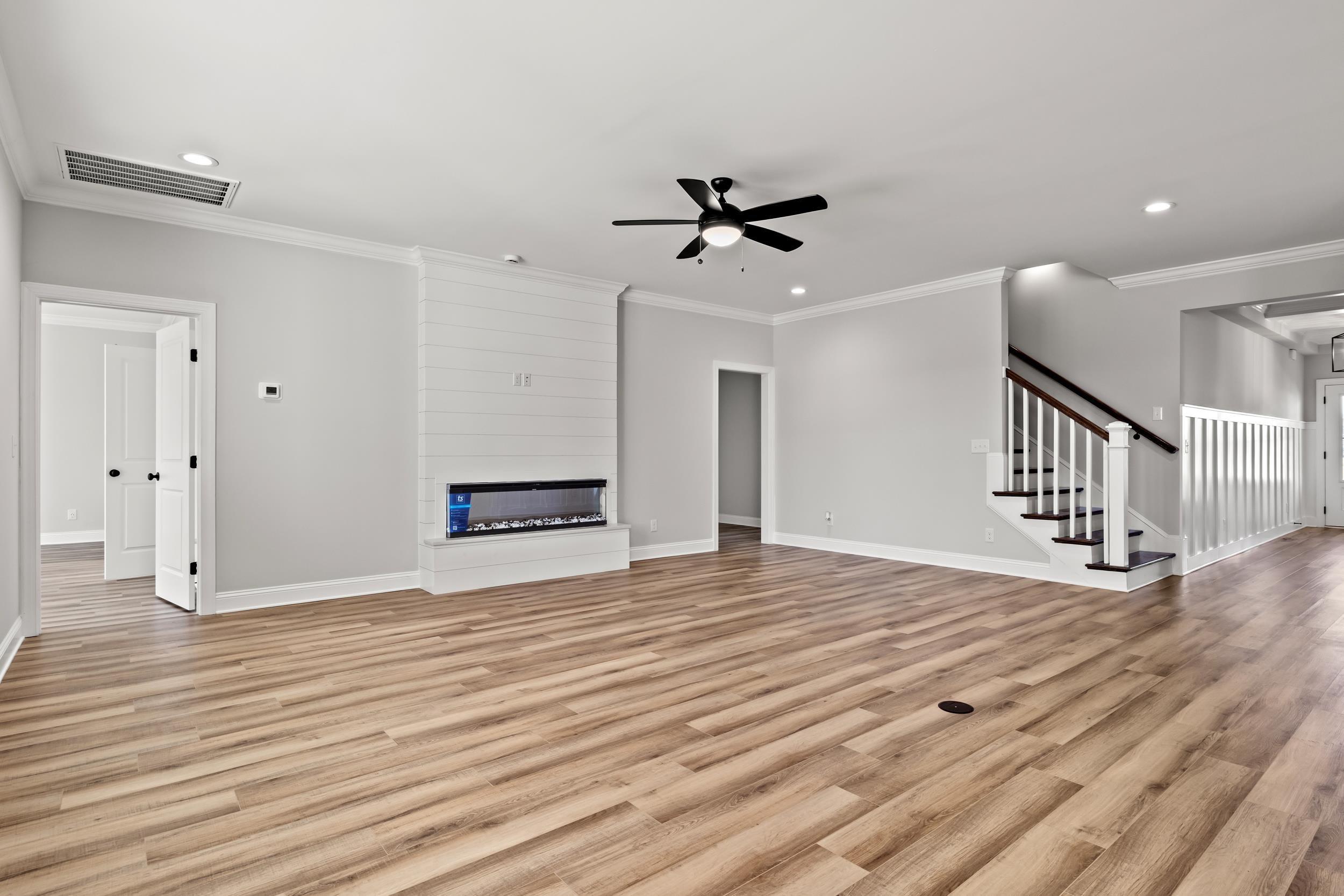 1022 Ann St. Property Photo 14