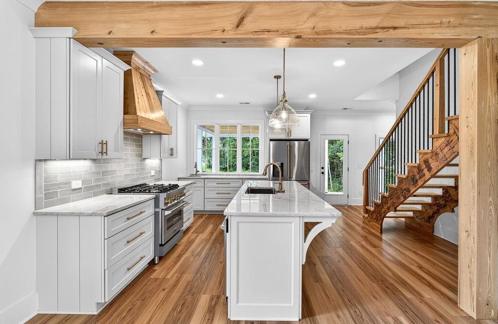 541 Oak Lawn Rd. Property Photo 25