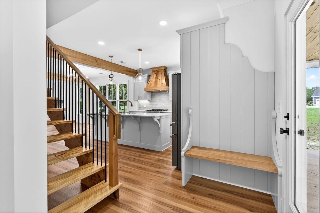 541 Oak Lawn Rd. Property Photo 37