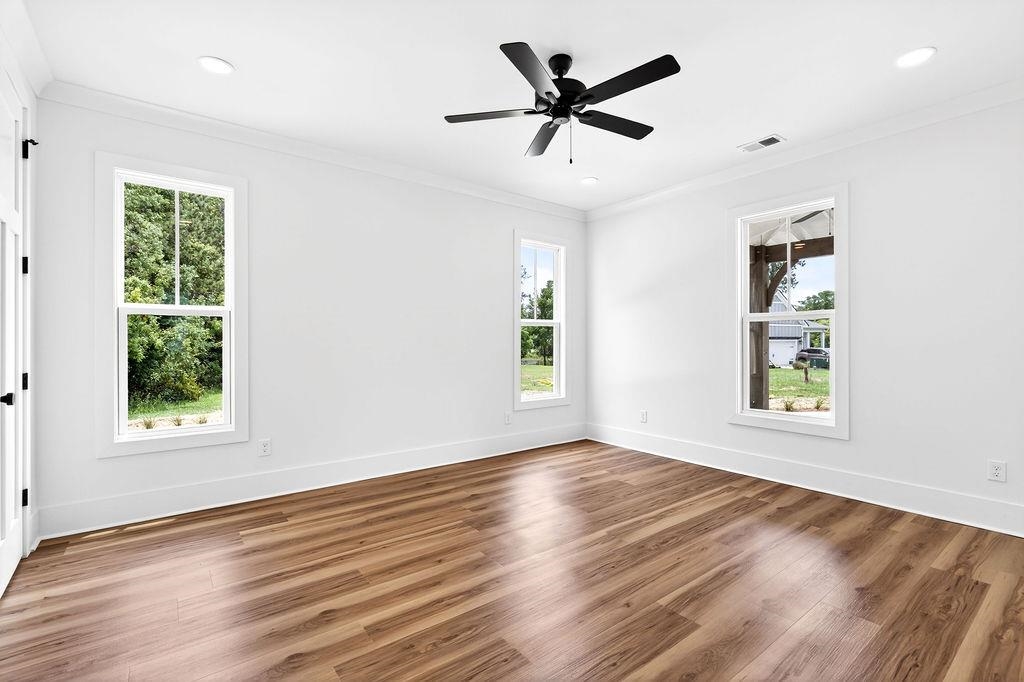 541 Oak Lawn Rd. Property Photo 46