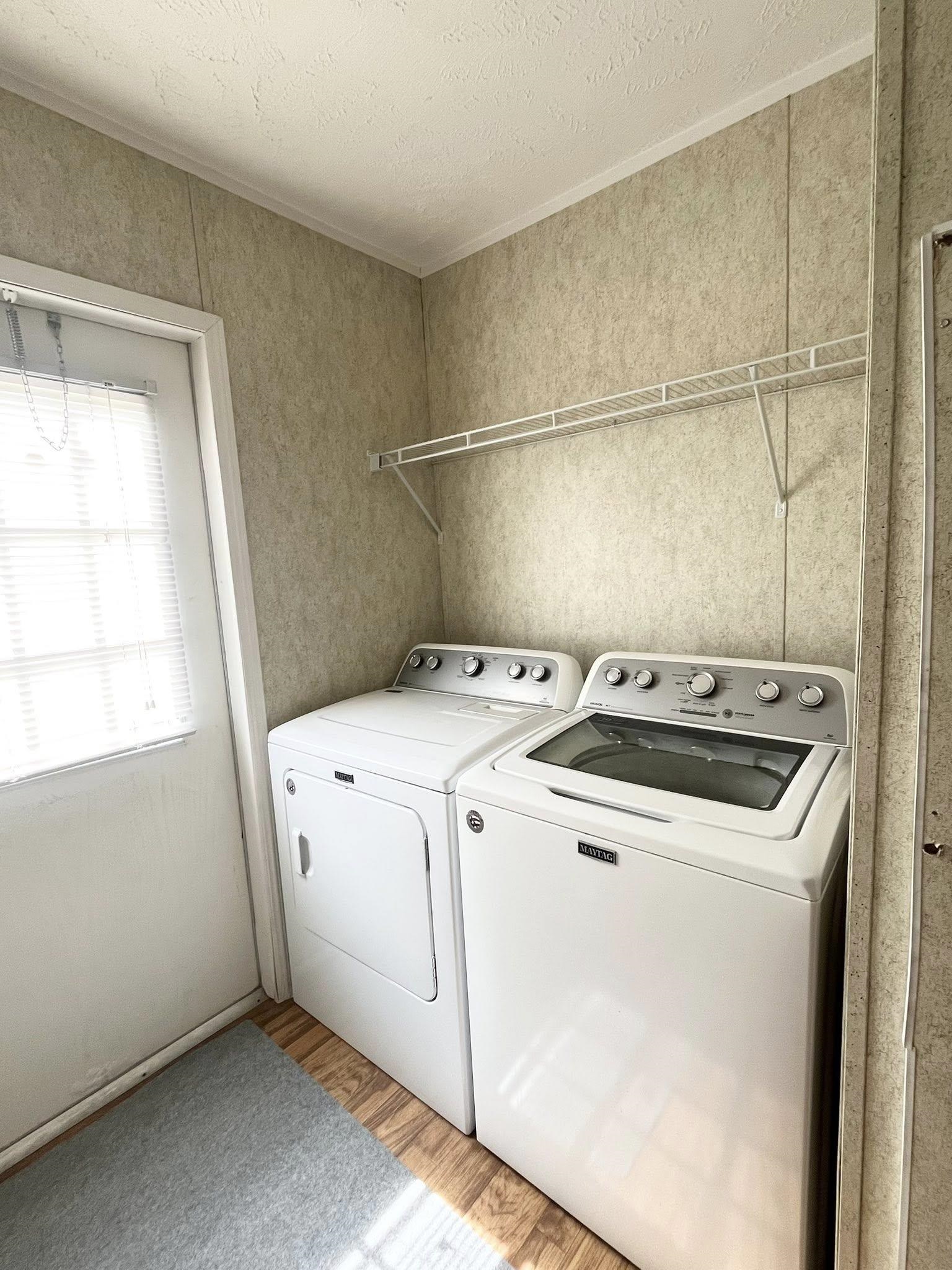 10407 County Line Rd. Property Photo 10