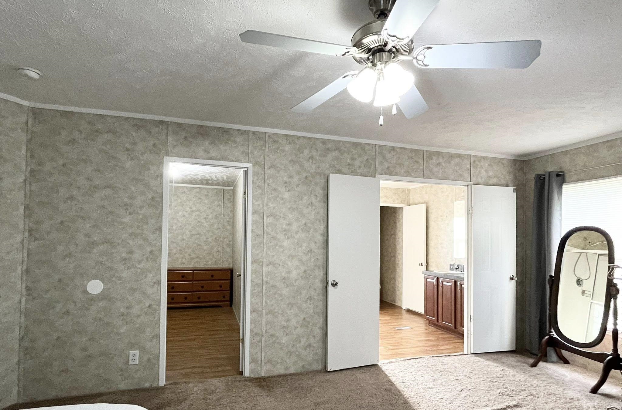 10407 County Line Rd. Property Photo 19