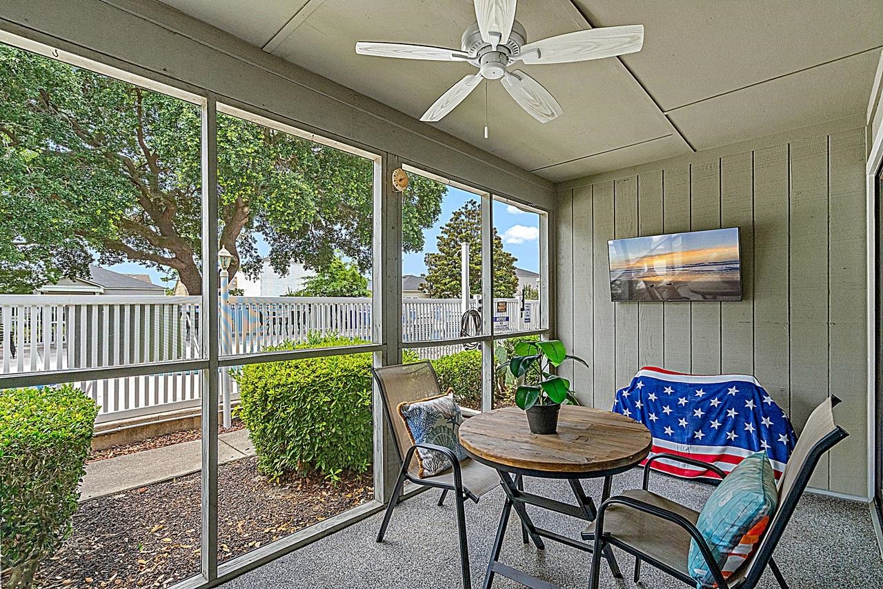 1851 Colony Dr. Property Photo 15