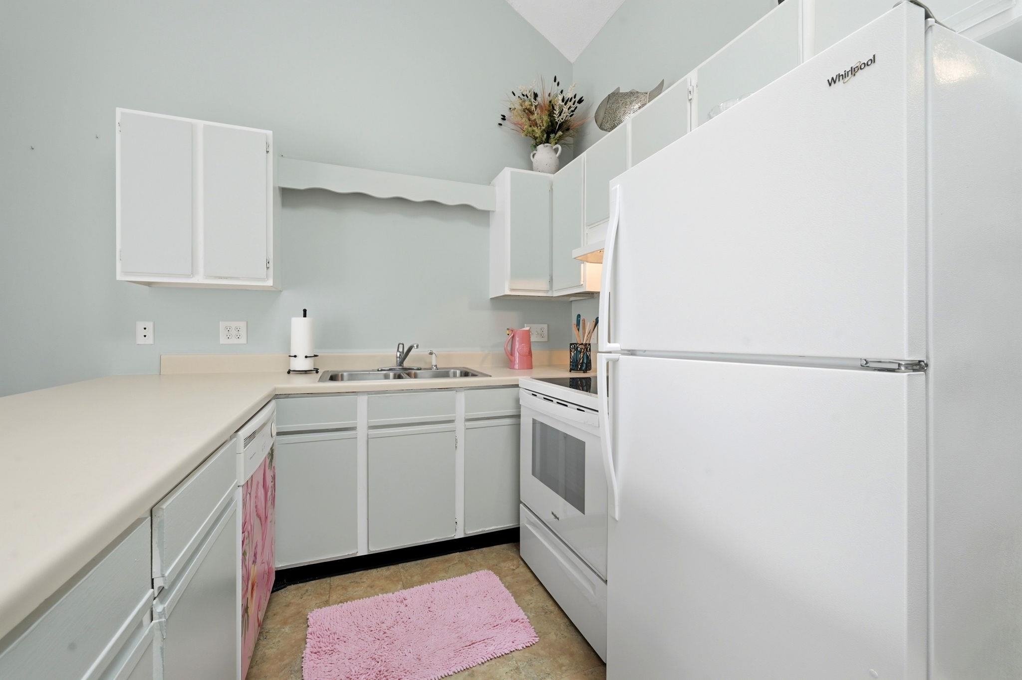 1851 Colony Dr. Property Photo 5