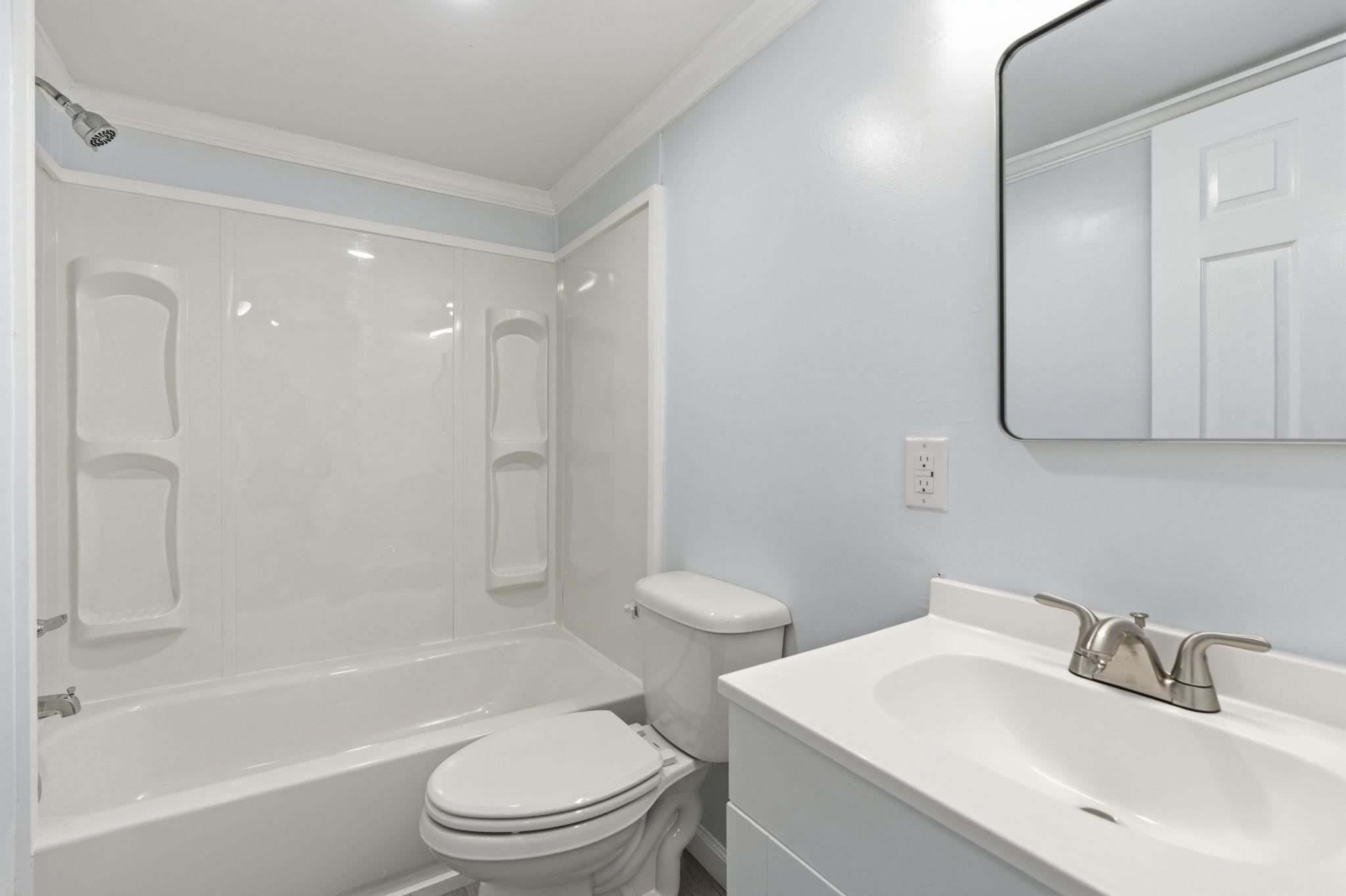 644 Summer Dr. Property Photo 28