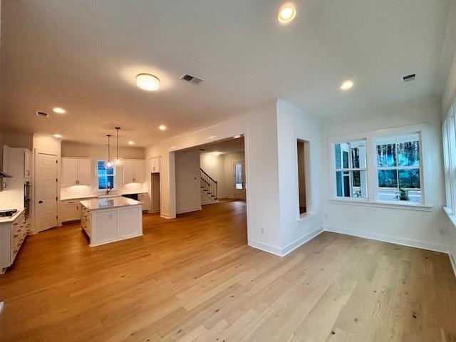 901 Monmouth St Property Photo 12