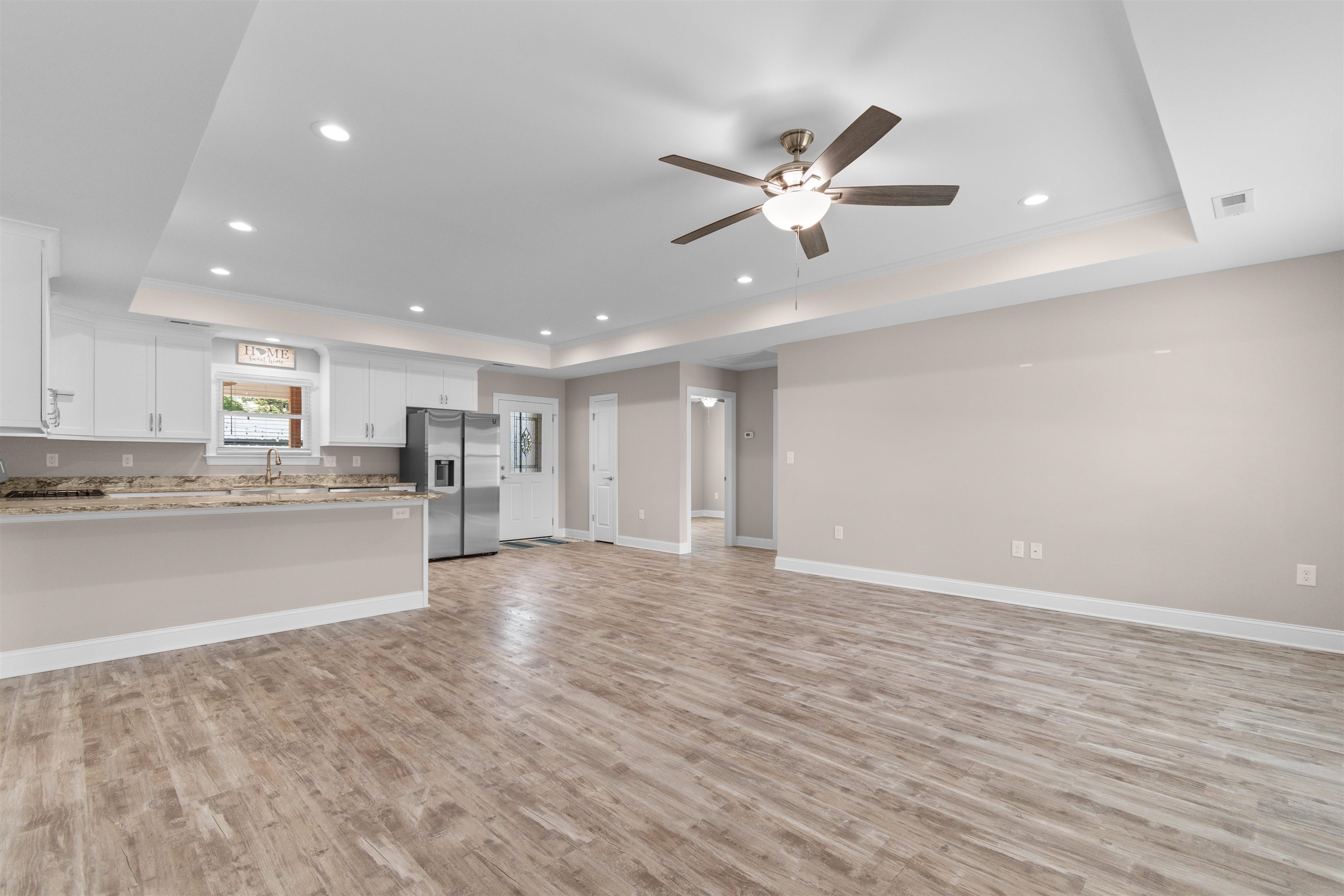 2628 Beaty St. Property Photo 6