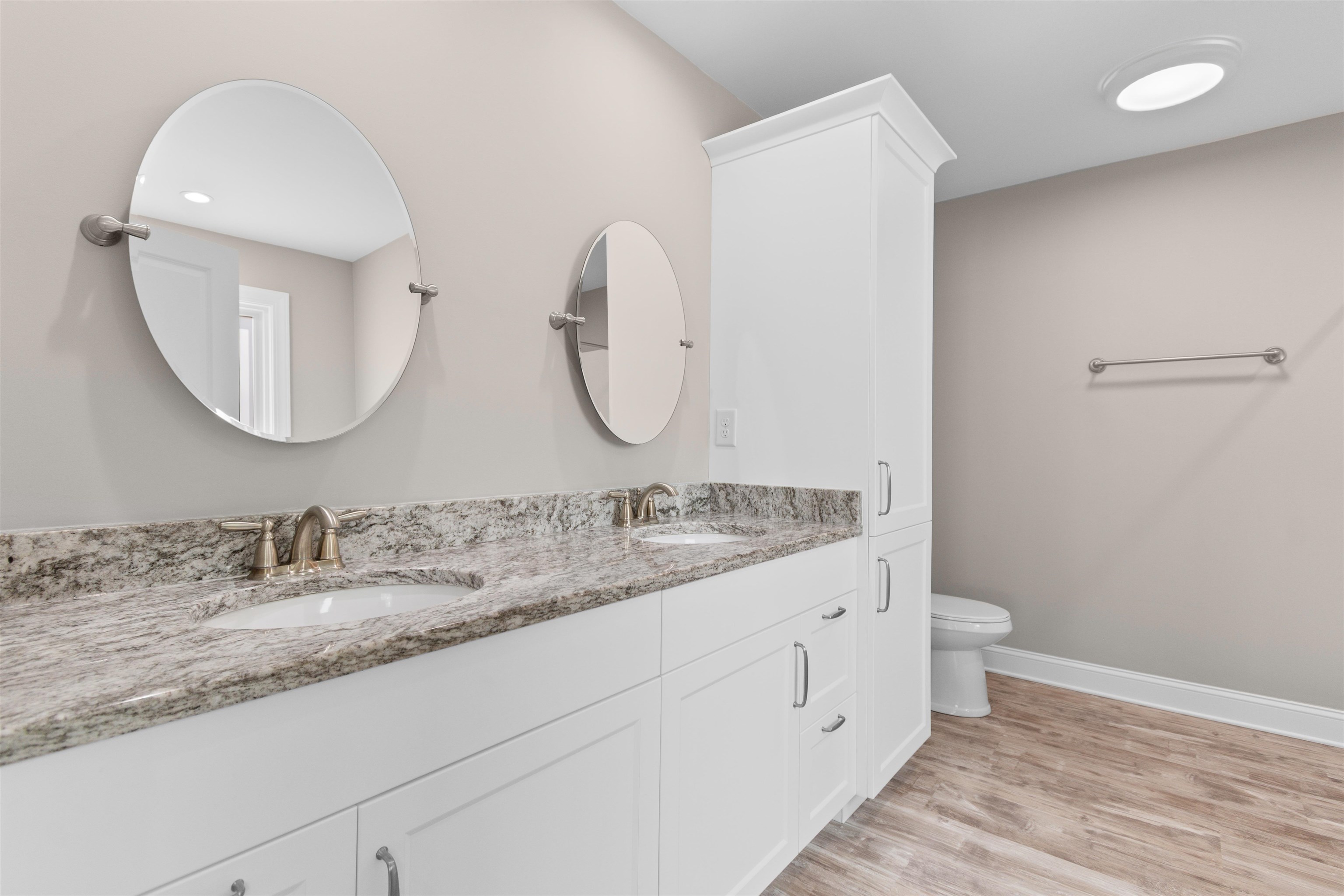 2628 Beaty St. Property Photo 17