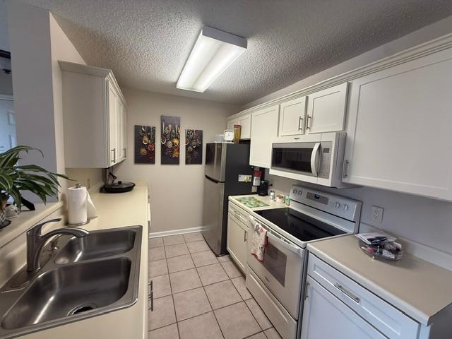 8768 Cloister Dr. Property Photo 3