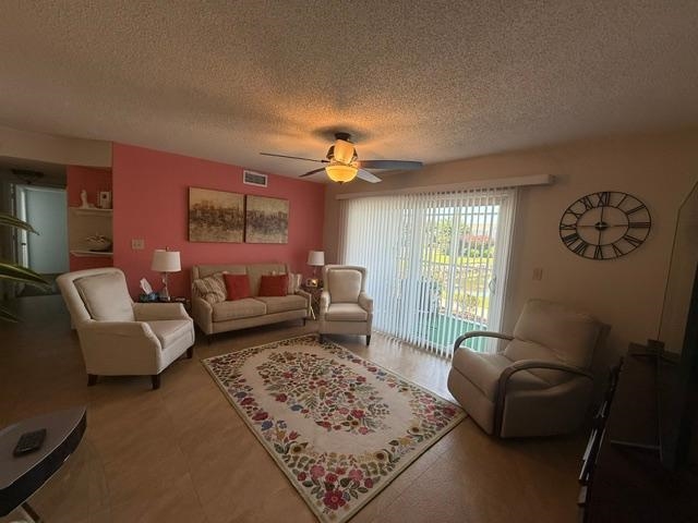 8768 Cloister Dr. Property Photo 5