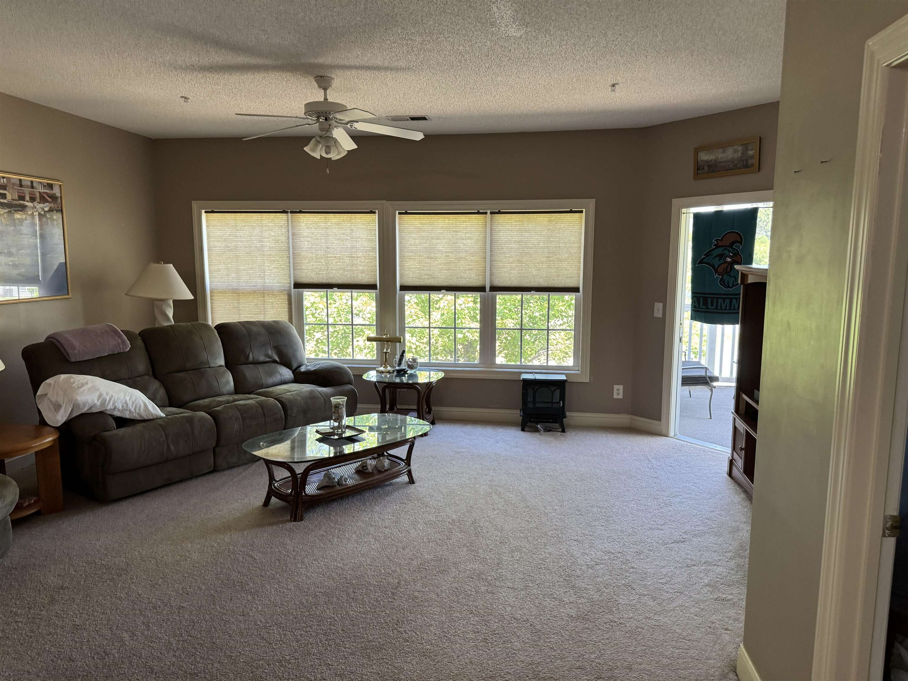 5060 Glenbrook Dr. Property Photo 11