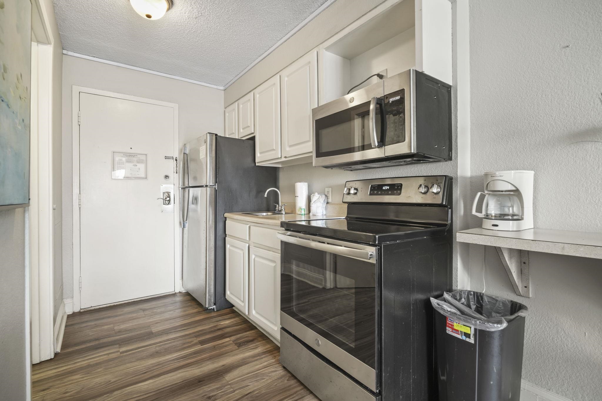 1207 S Ocean Blvd. Property Photo 3