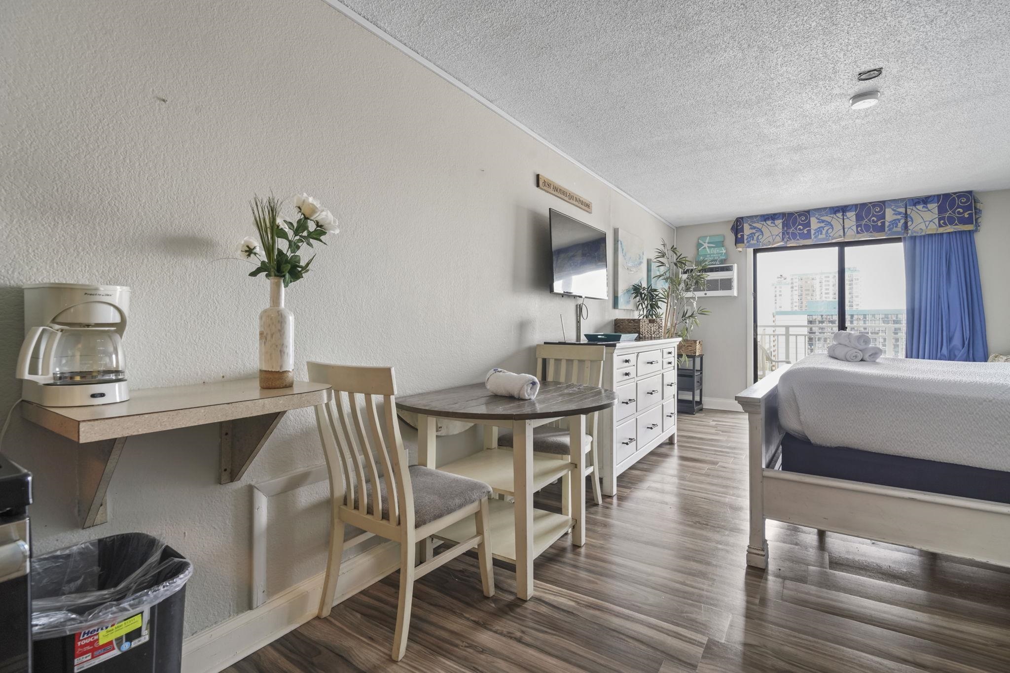1207 S Ocean Blvd. Property Photo 7