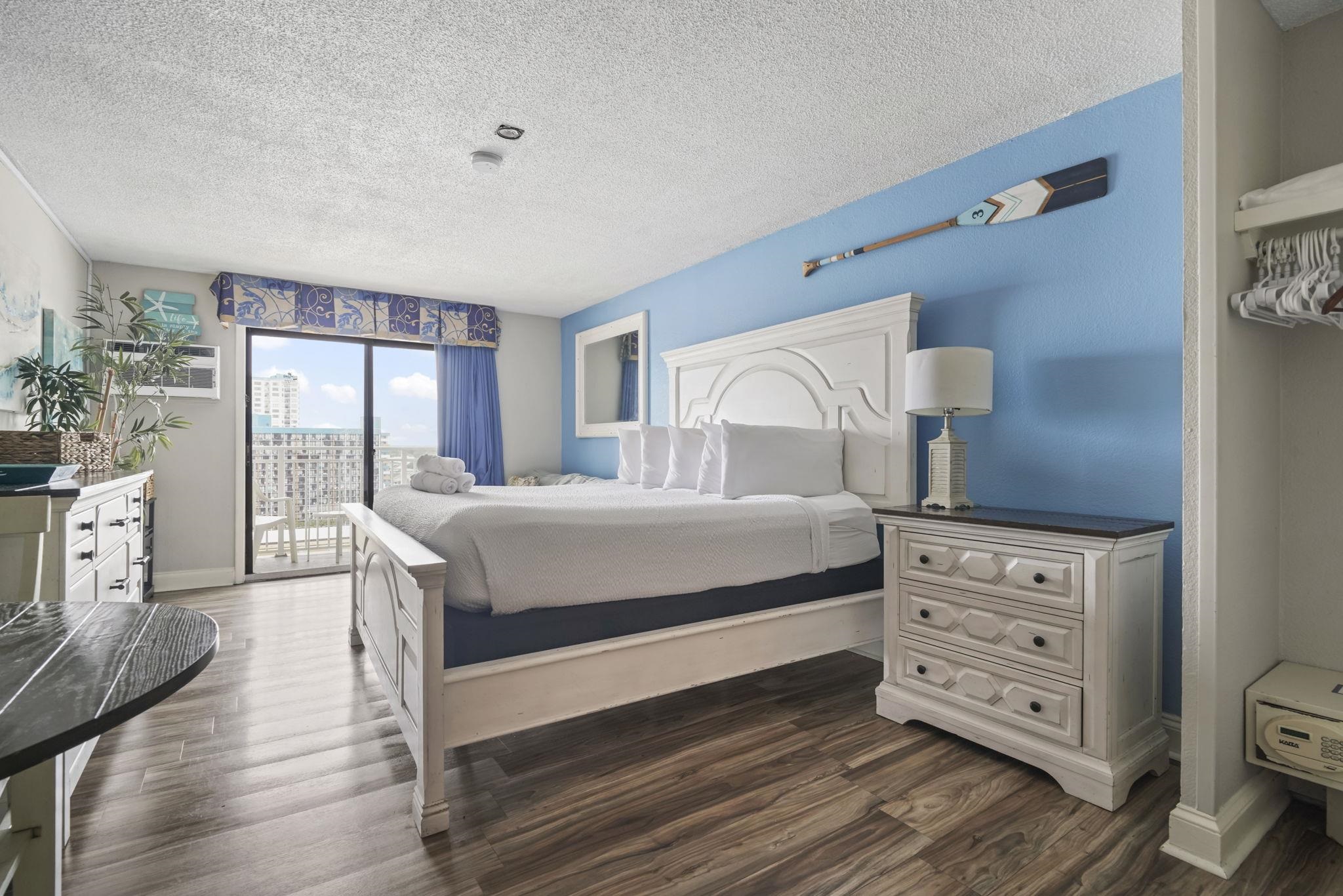 1207 S Ocean Blvd. Property Photo 8
