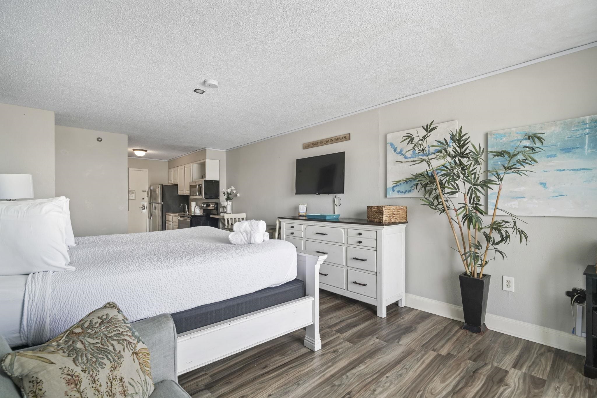 1207 S Ocean Blvd. Property Photo 16