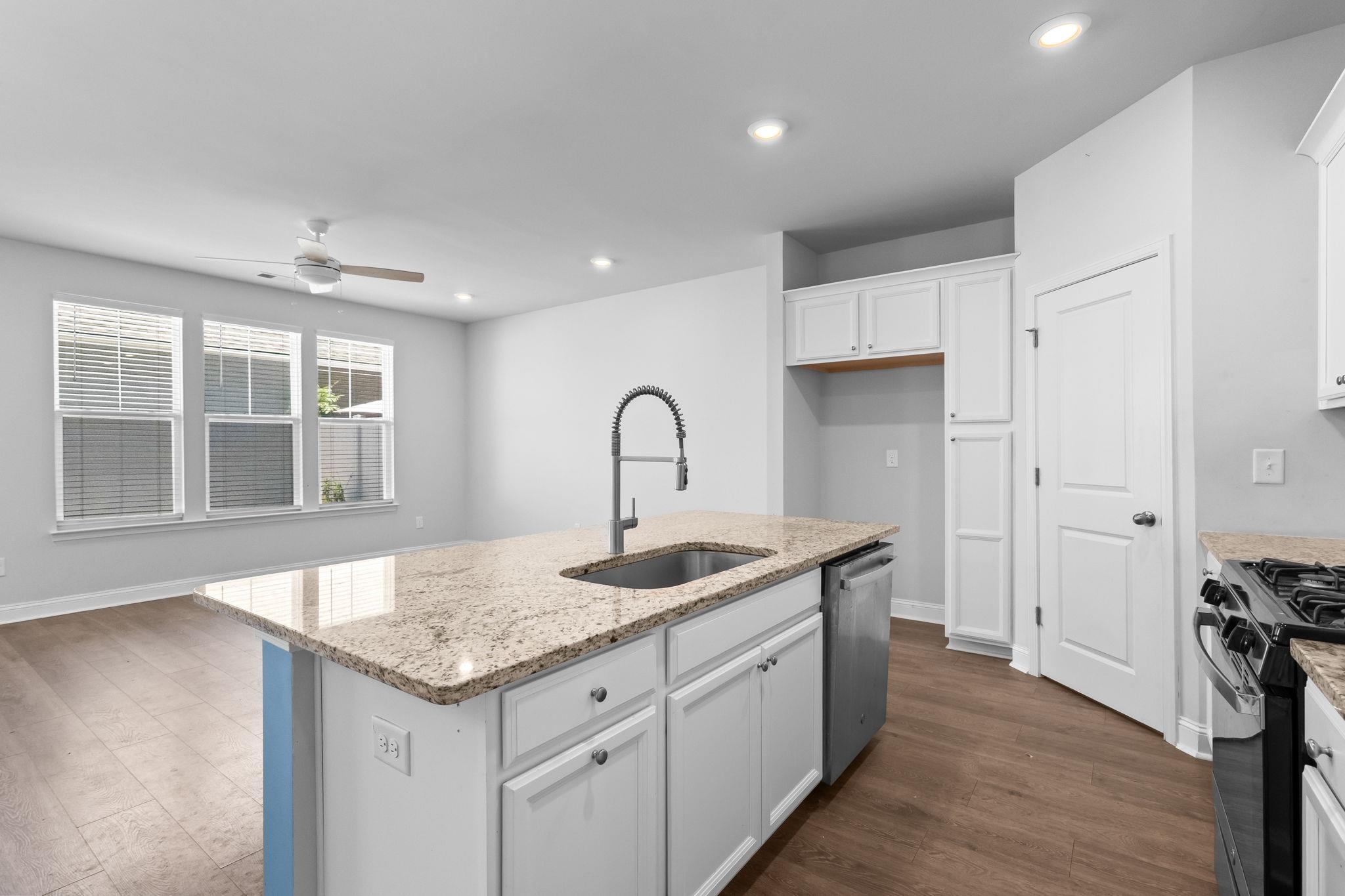 2495 Blue Crane Circle Property Photo 11