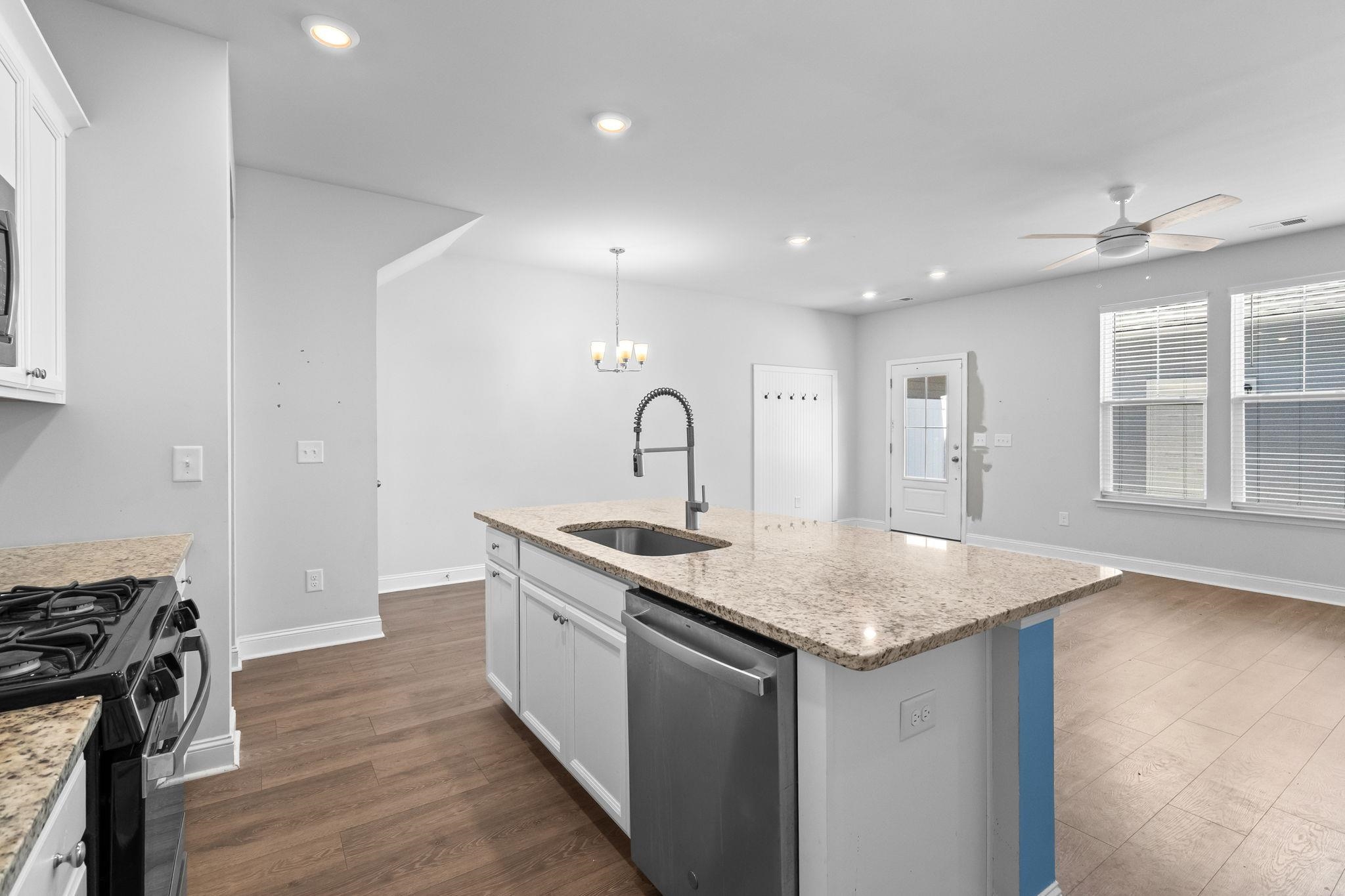 2495 Blue Crane Circle Property Photo 14