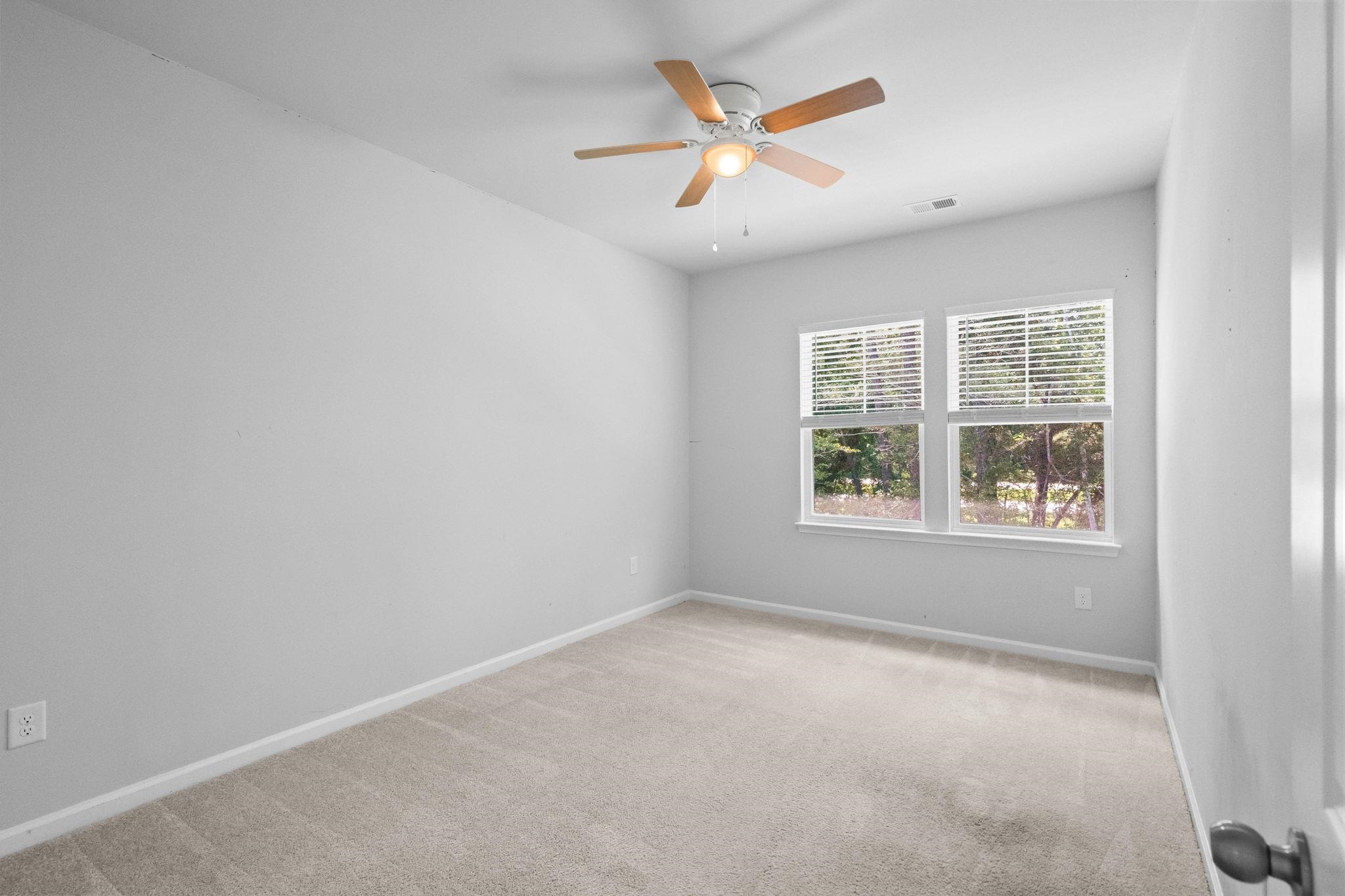 2495 Blue Crane Circle Property Photo 27