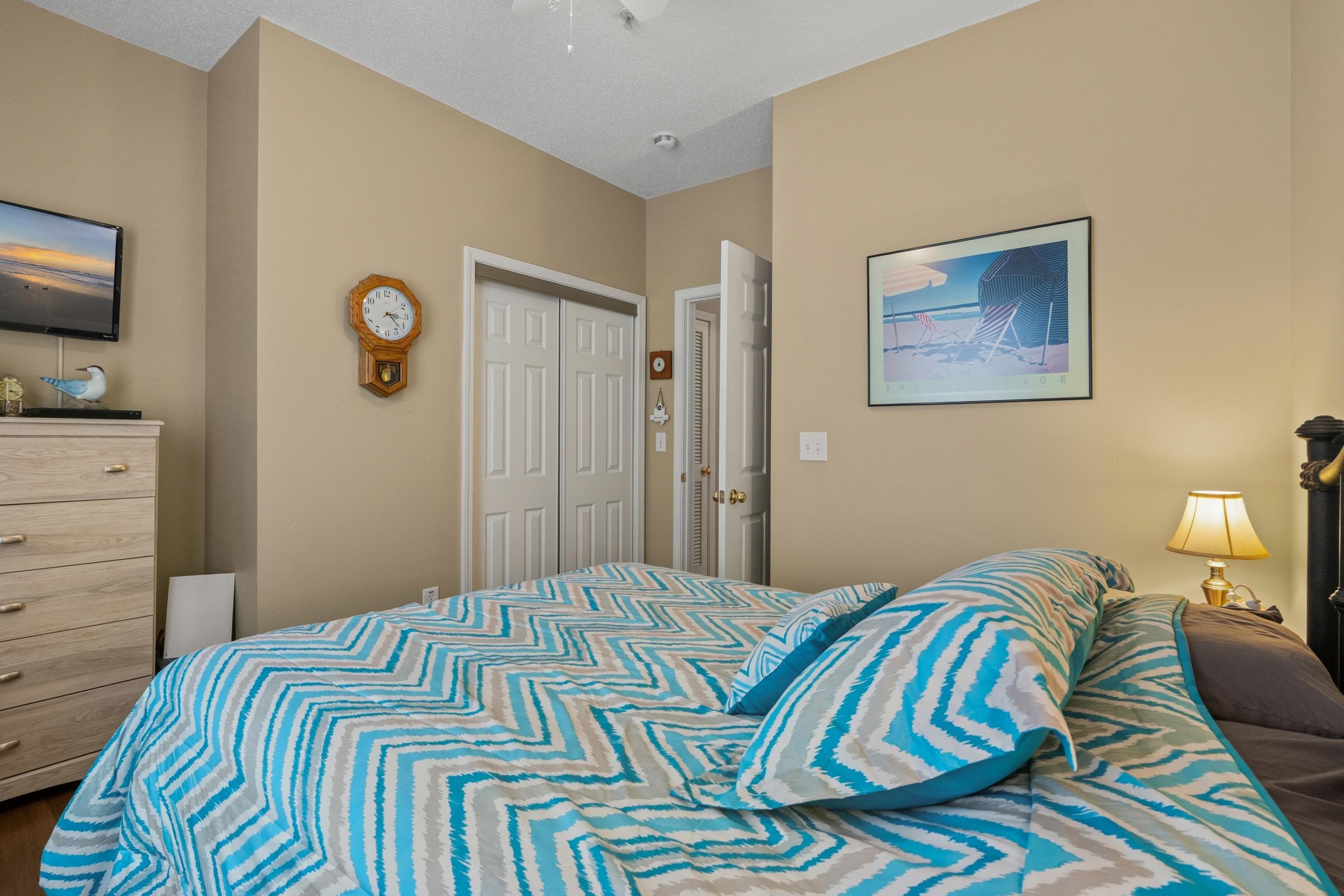 600 Heathrow Dr. Property Photo 22