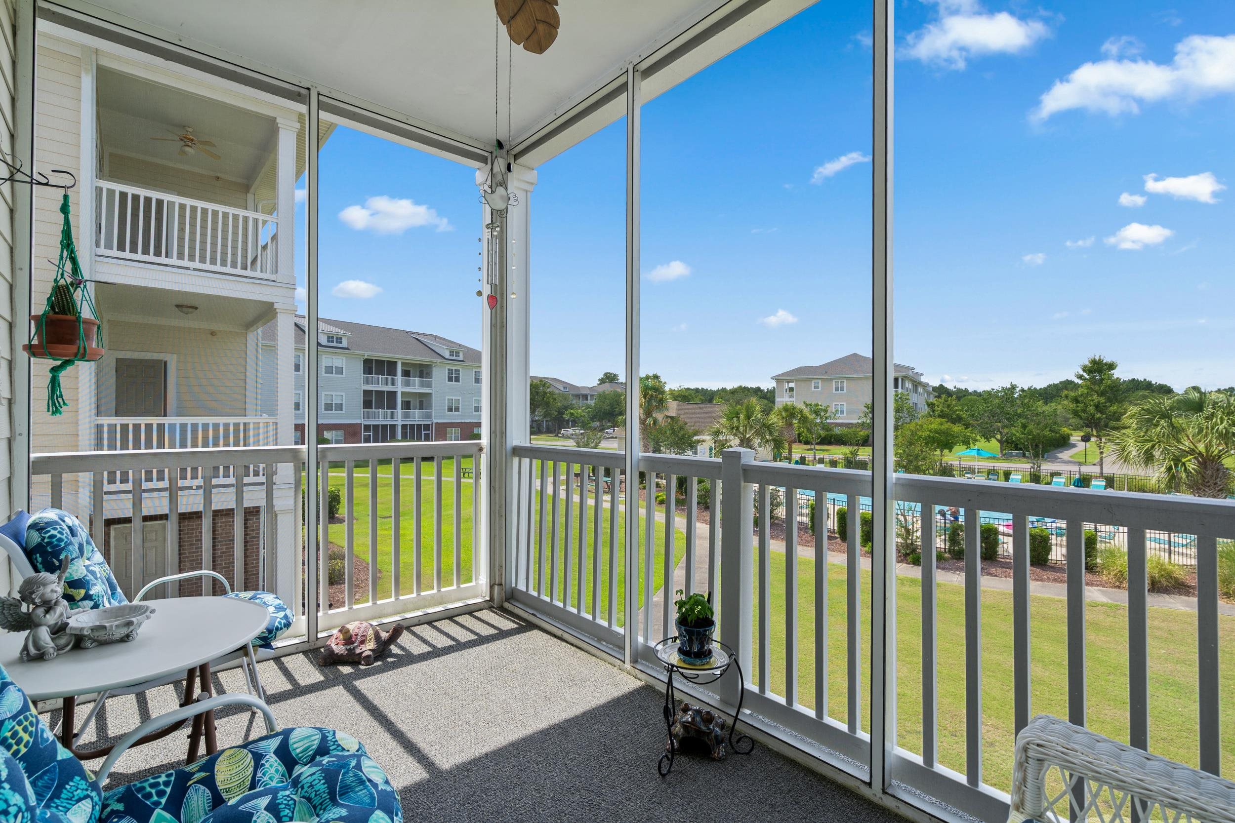 600 Heathrow Dr. Property Photo 27