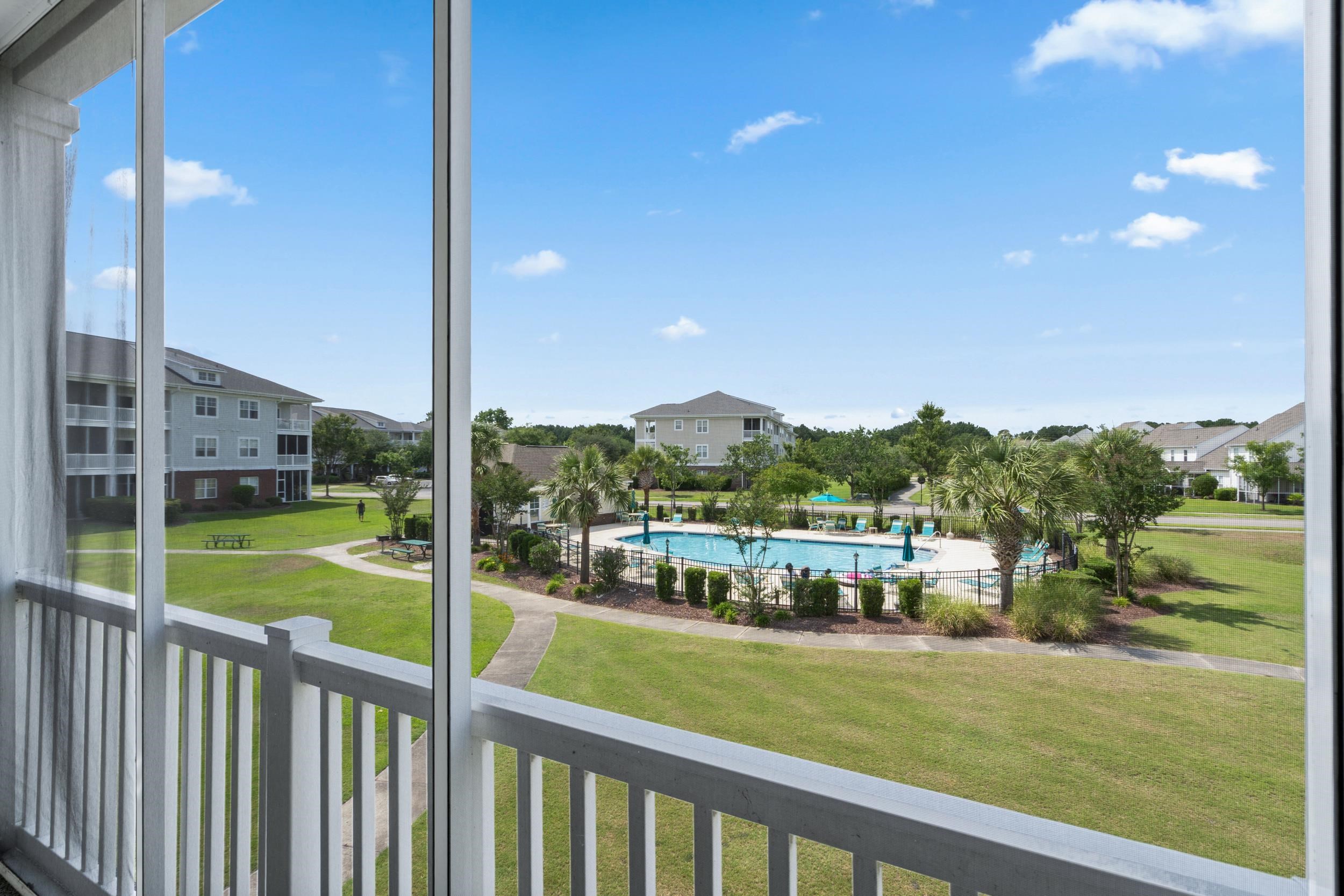 600 Heathrow Dr. Property Photo 29