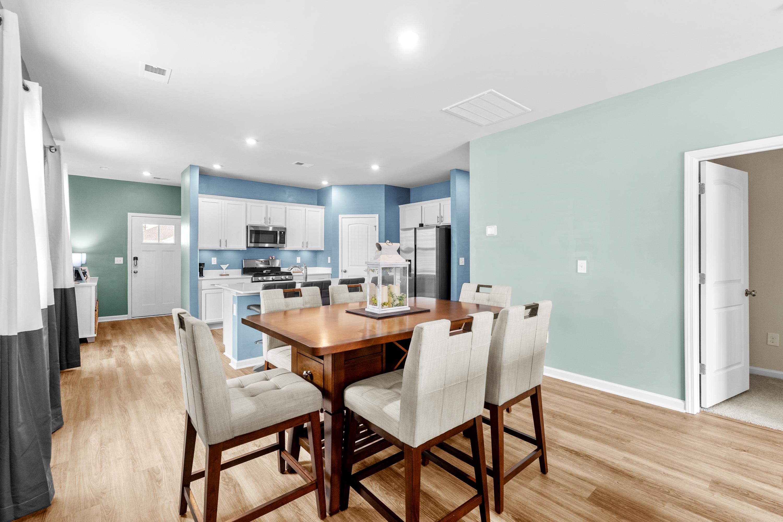 3050 Deerberry Place Property Photo 17