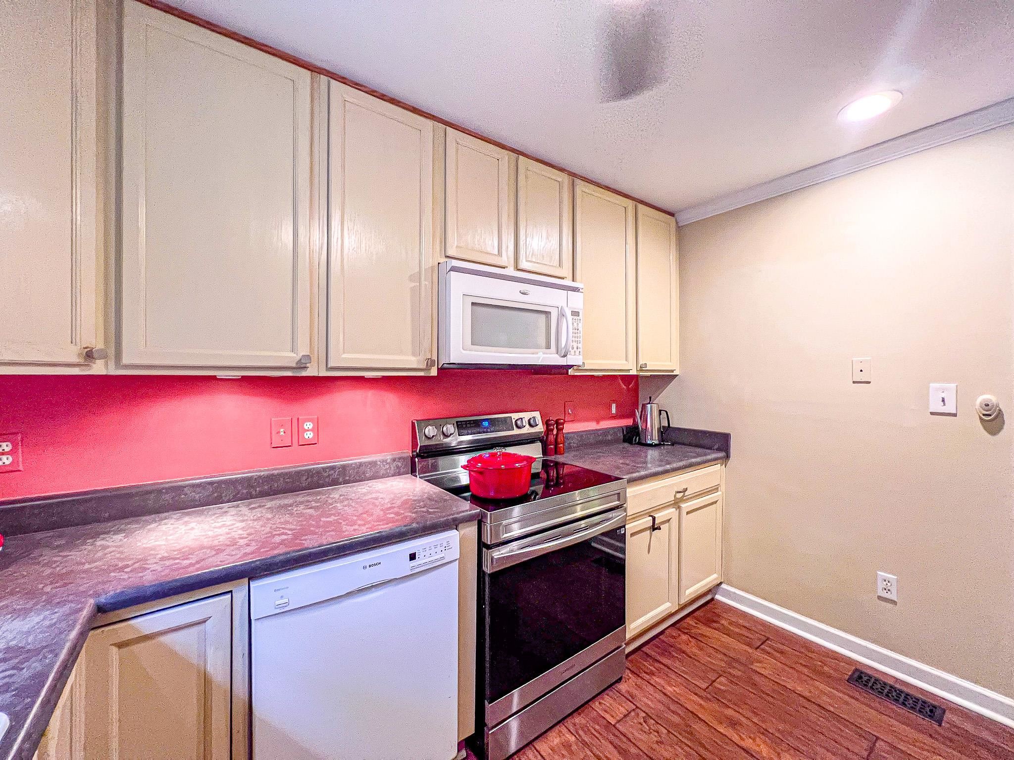 68 Partridge Ln. Property Photo 8