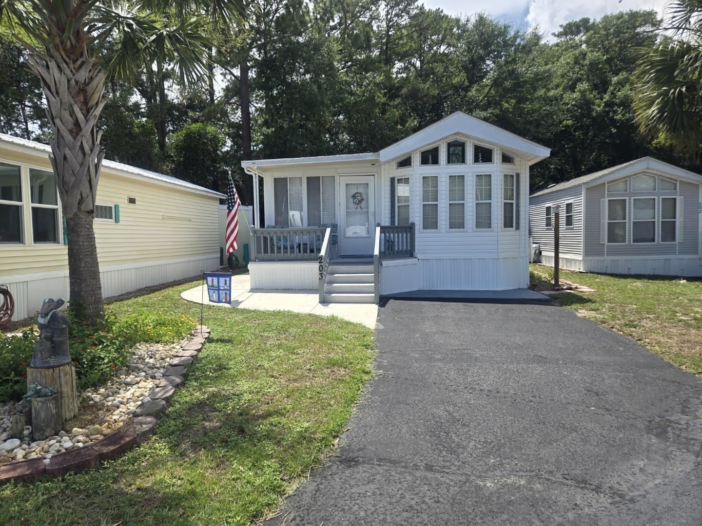 5400 Little River Neck Rd. Property Photo 1
