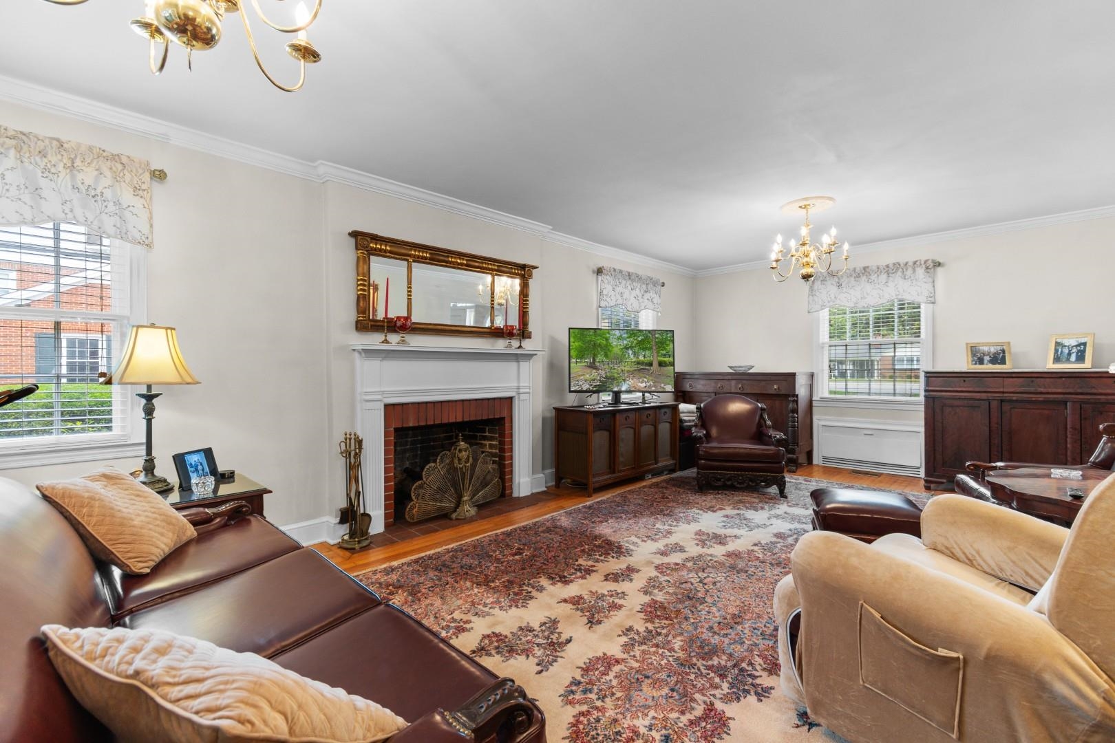 5632 Main St. Property Photo 12