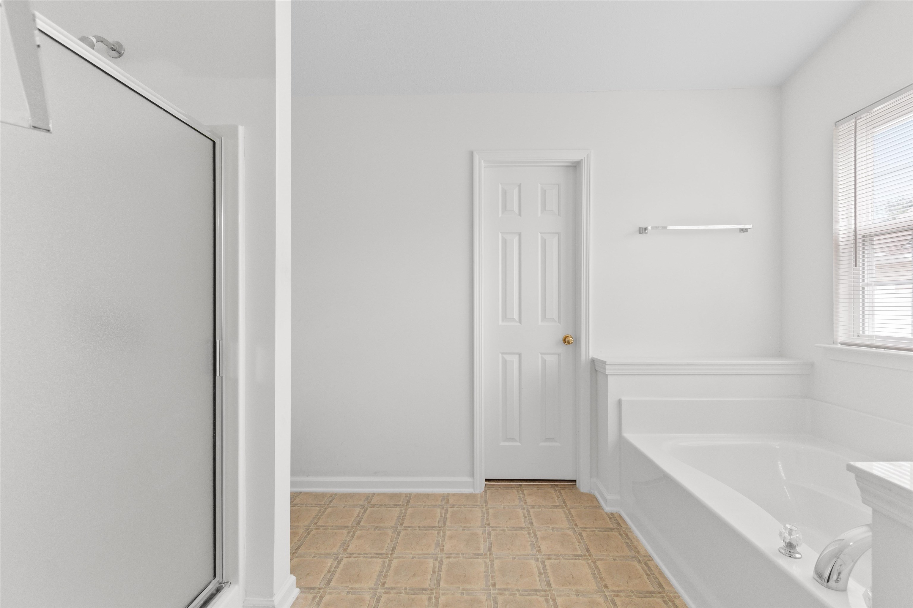 2464 Whetstone Dr. Property Photo 14