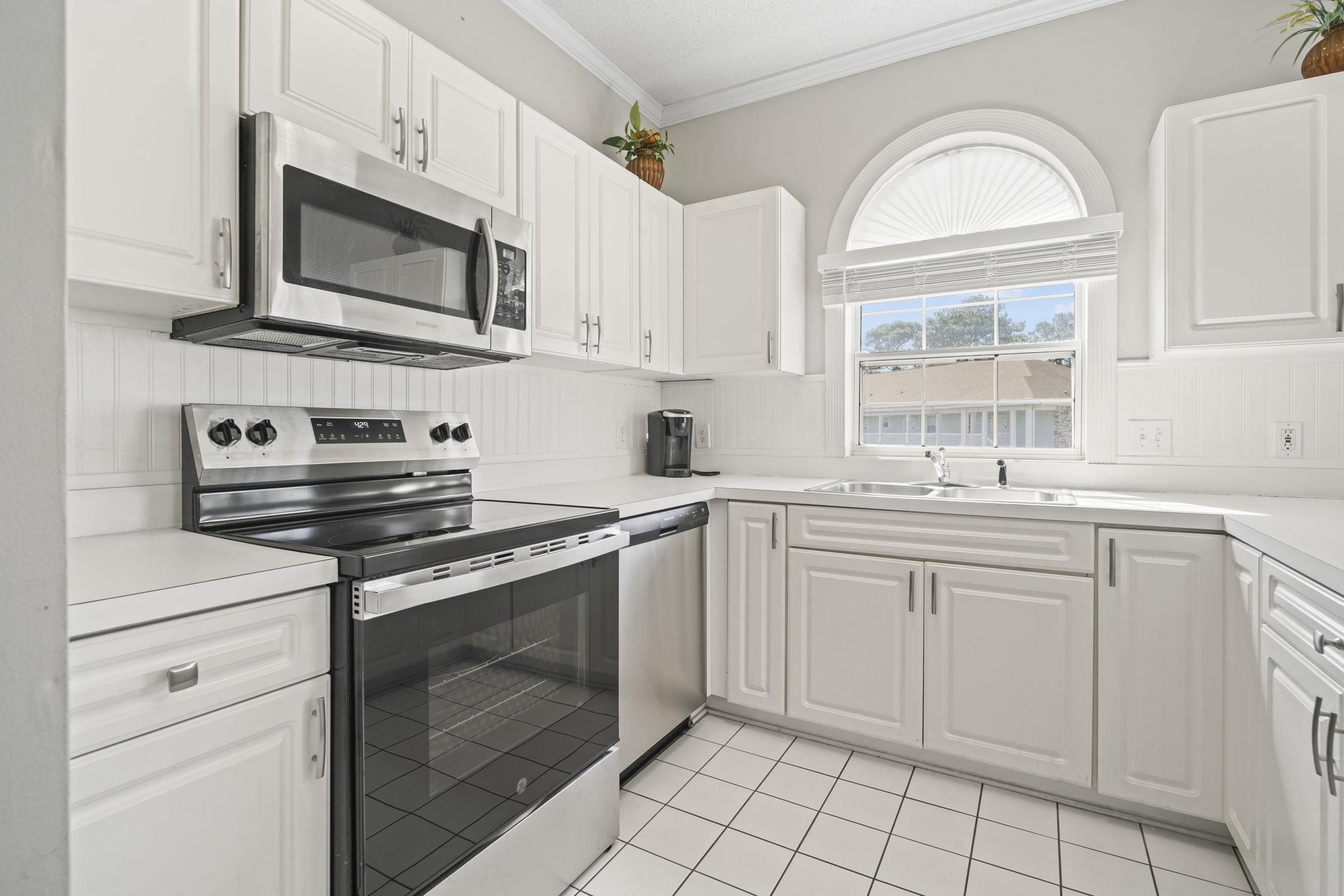 4677 Wild Iris Dr. Property Photo 11