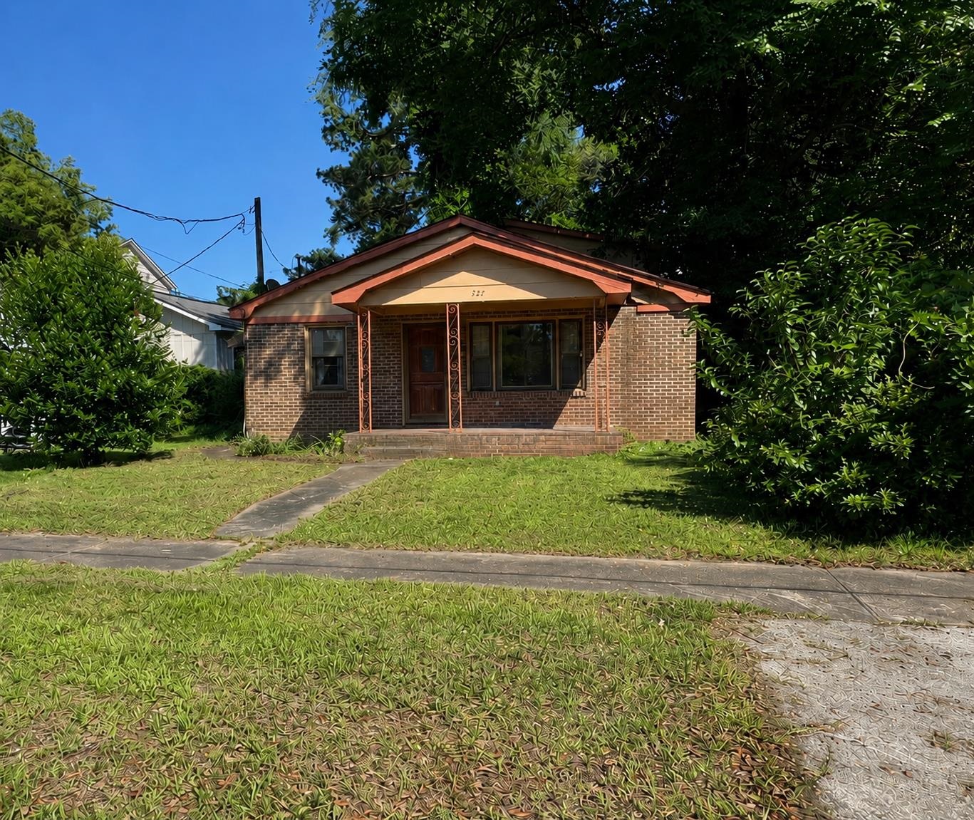 222 Cleland St. Property Photo 1