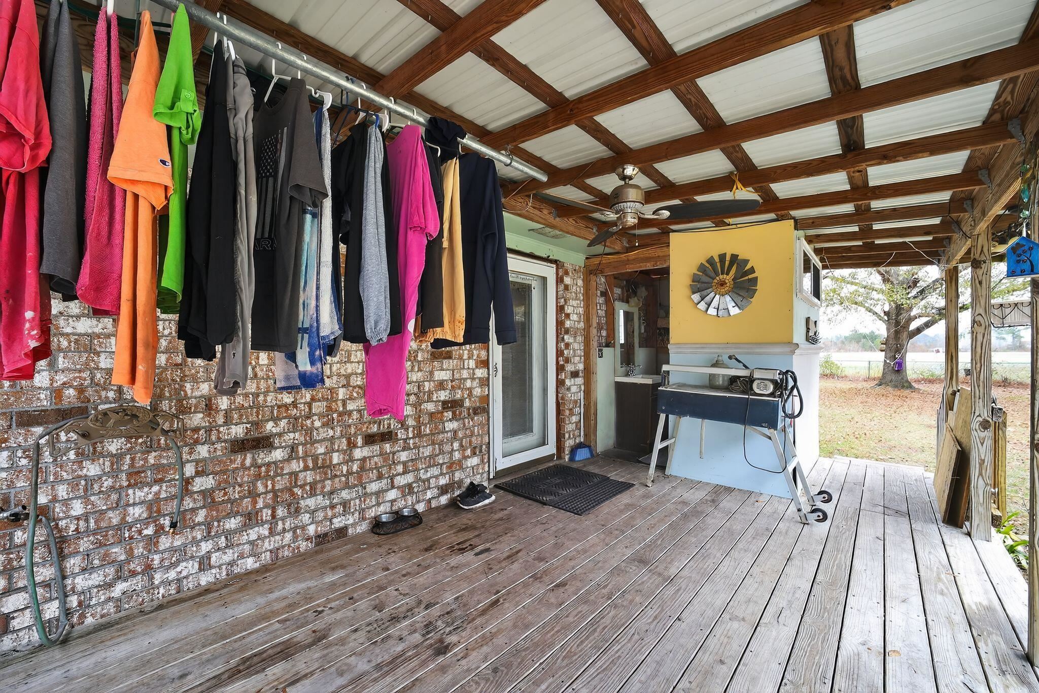 8345 Highway 917 Property Photo 3