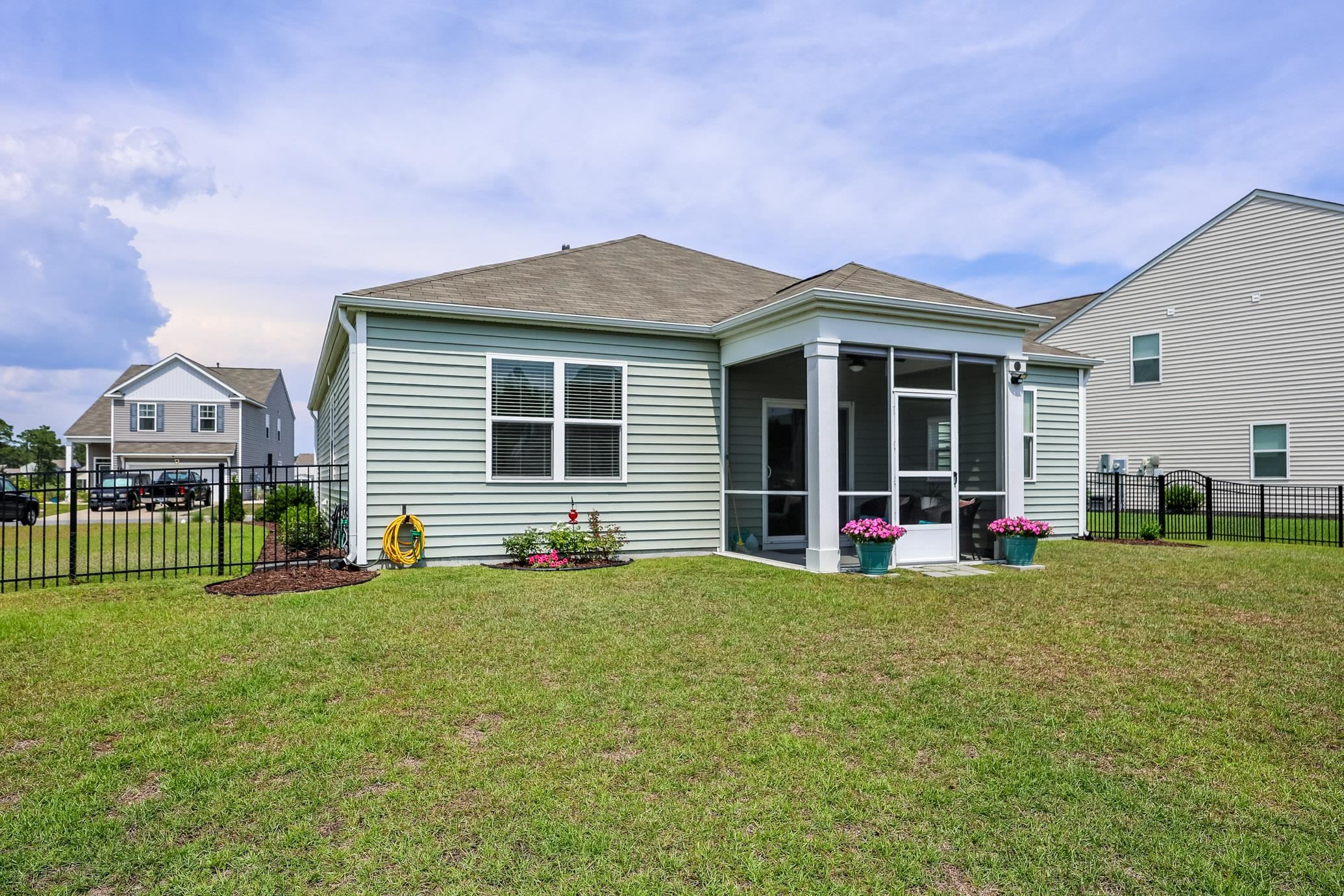 2222 Blackthorn Dr. Property Photo 25