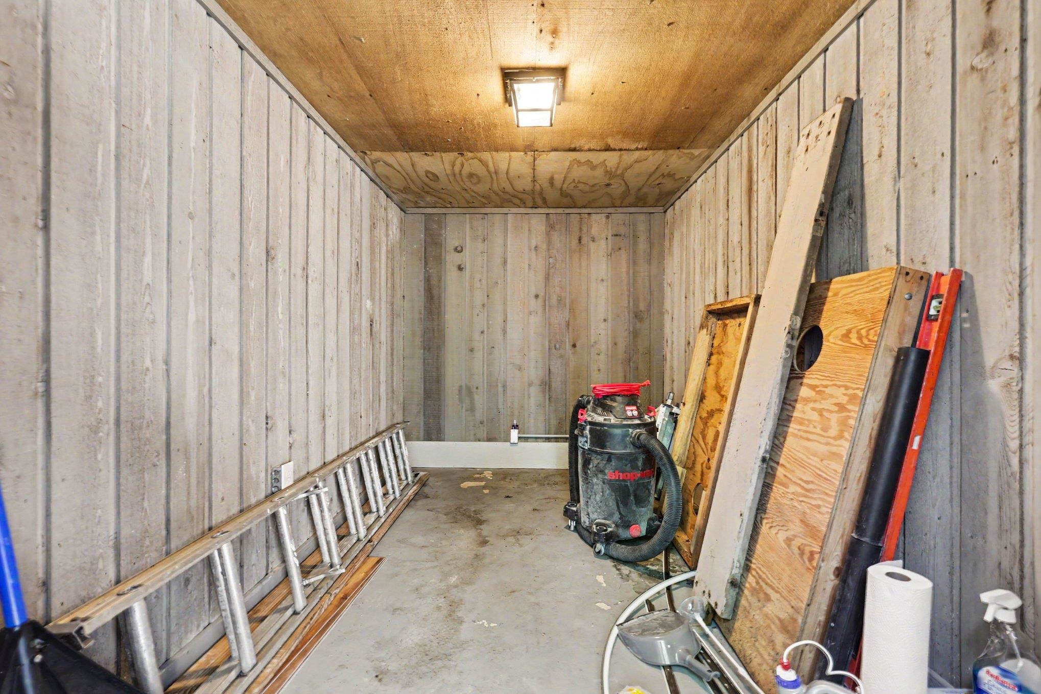 838 Heather Ln. Property Photo 20