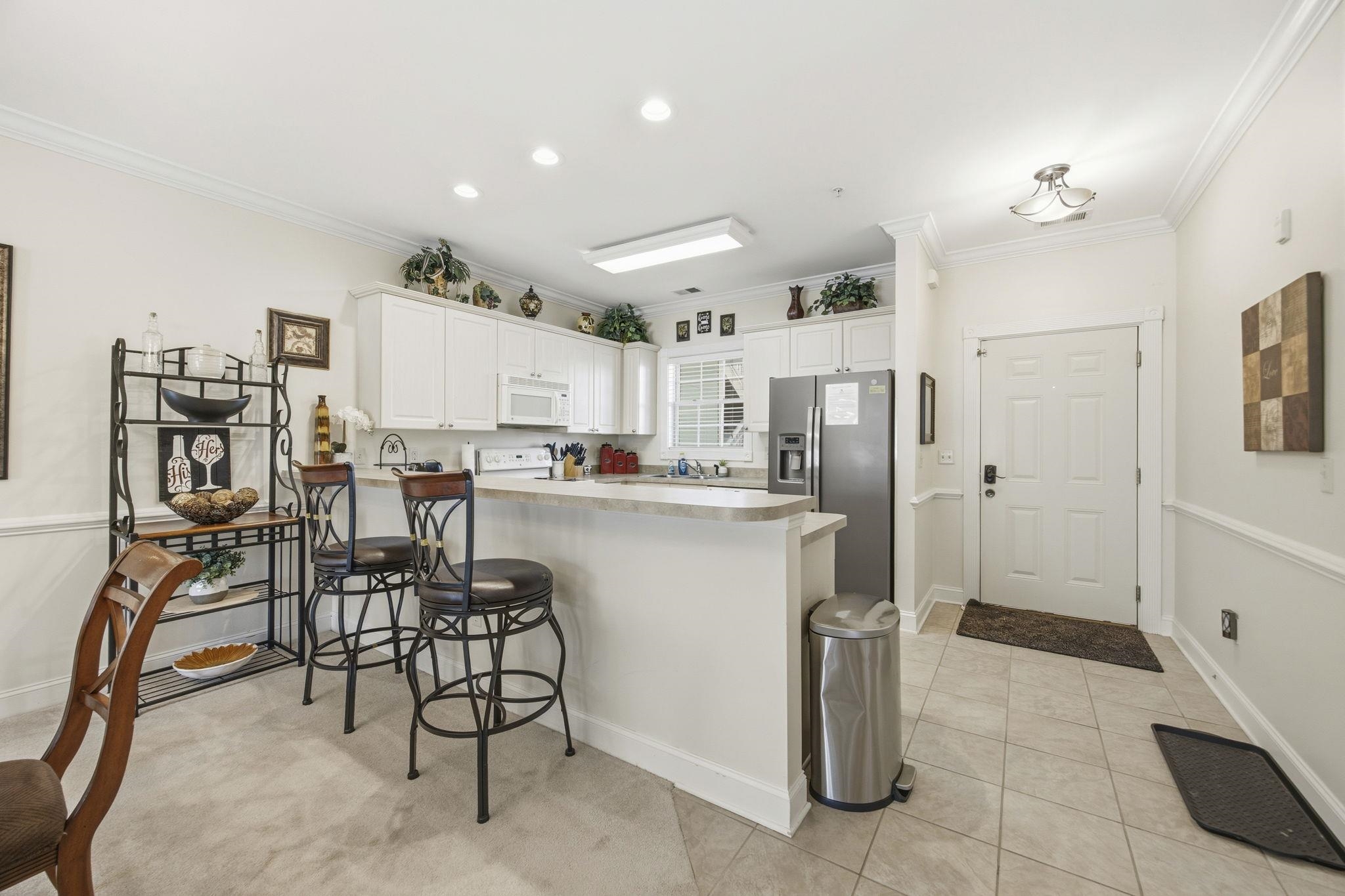 4895 Luster Leaf Circle Property Photo 11