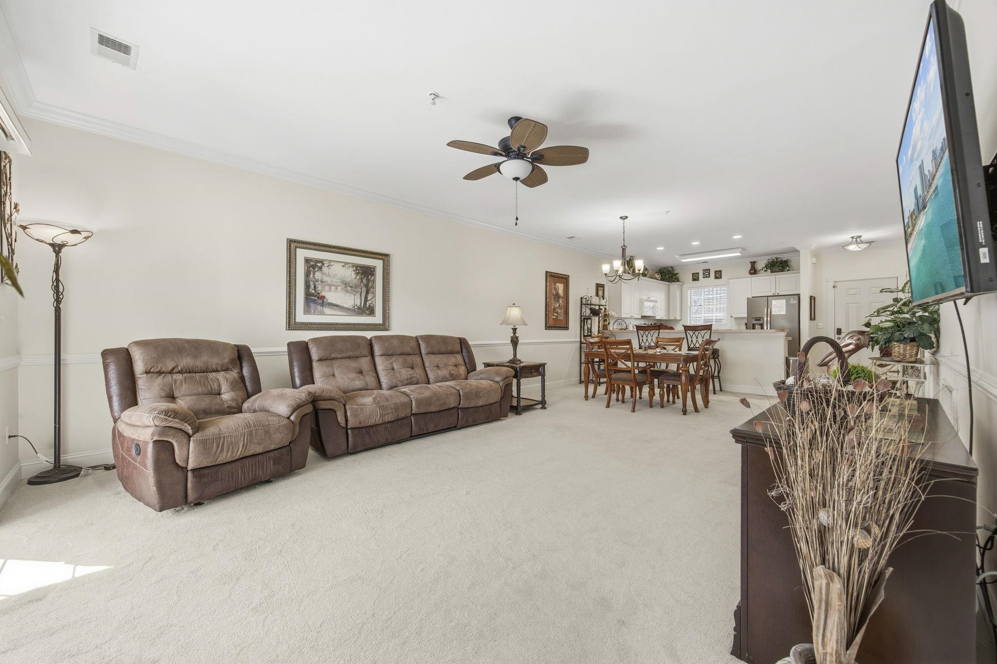 4895 Luster Leaf Circle Property Photo 13