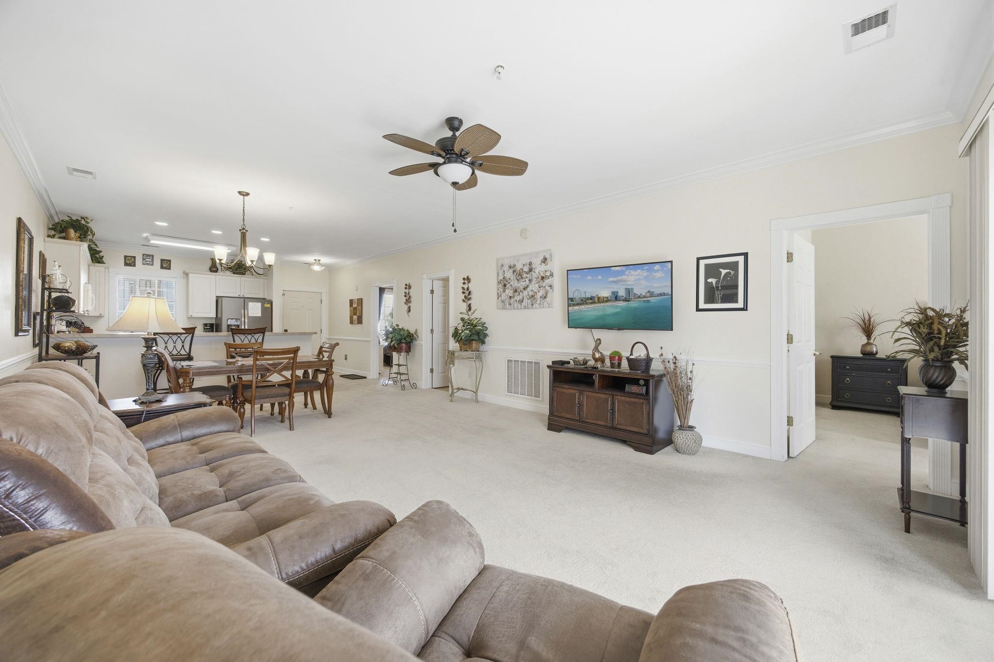 4895 Luster Leaf Circle Property Photo 14