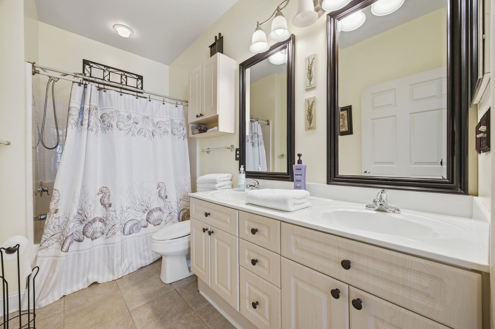4895 Luster Leaf Circle Property Photo 23