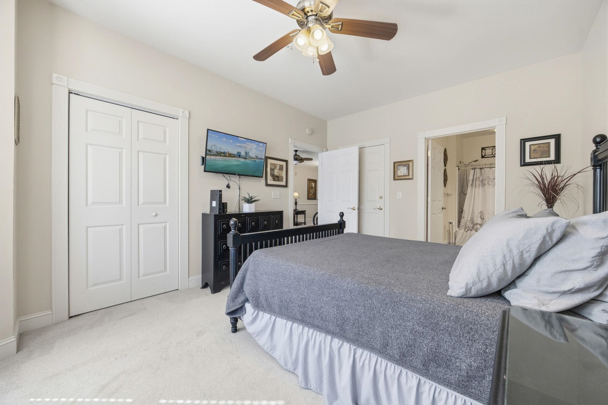 4895 Luster Leaf Circle Property Photo 24
